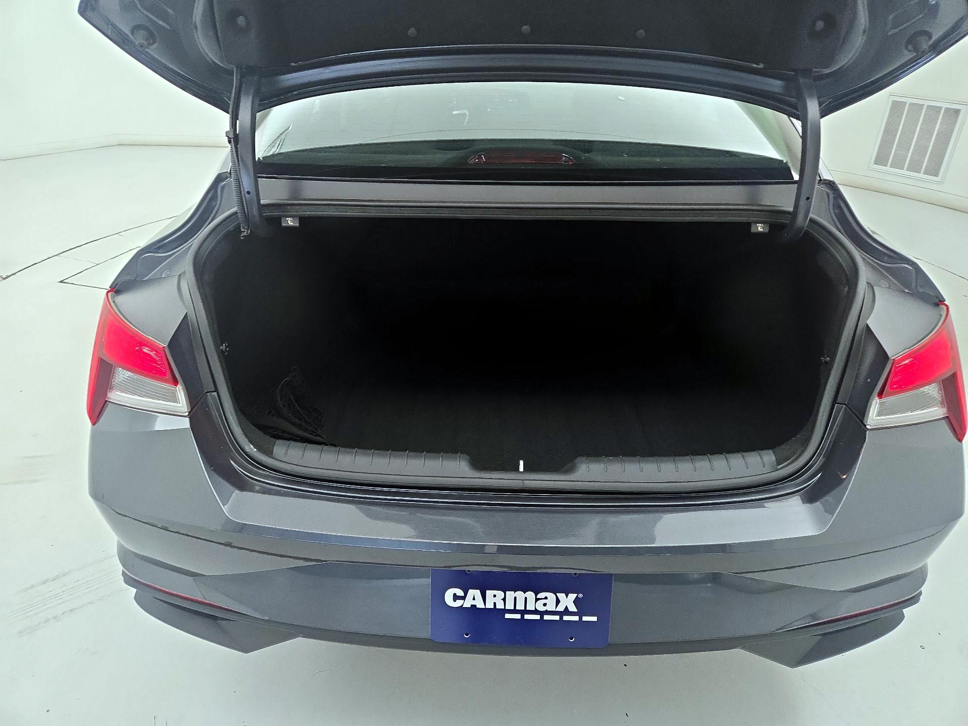 Thumbnail: 2021 Hyundai Elantra - 20