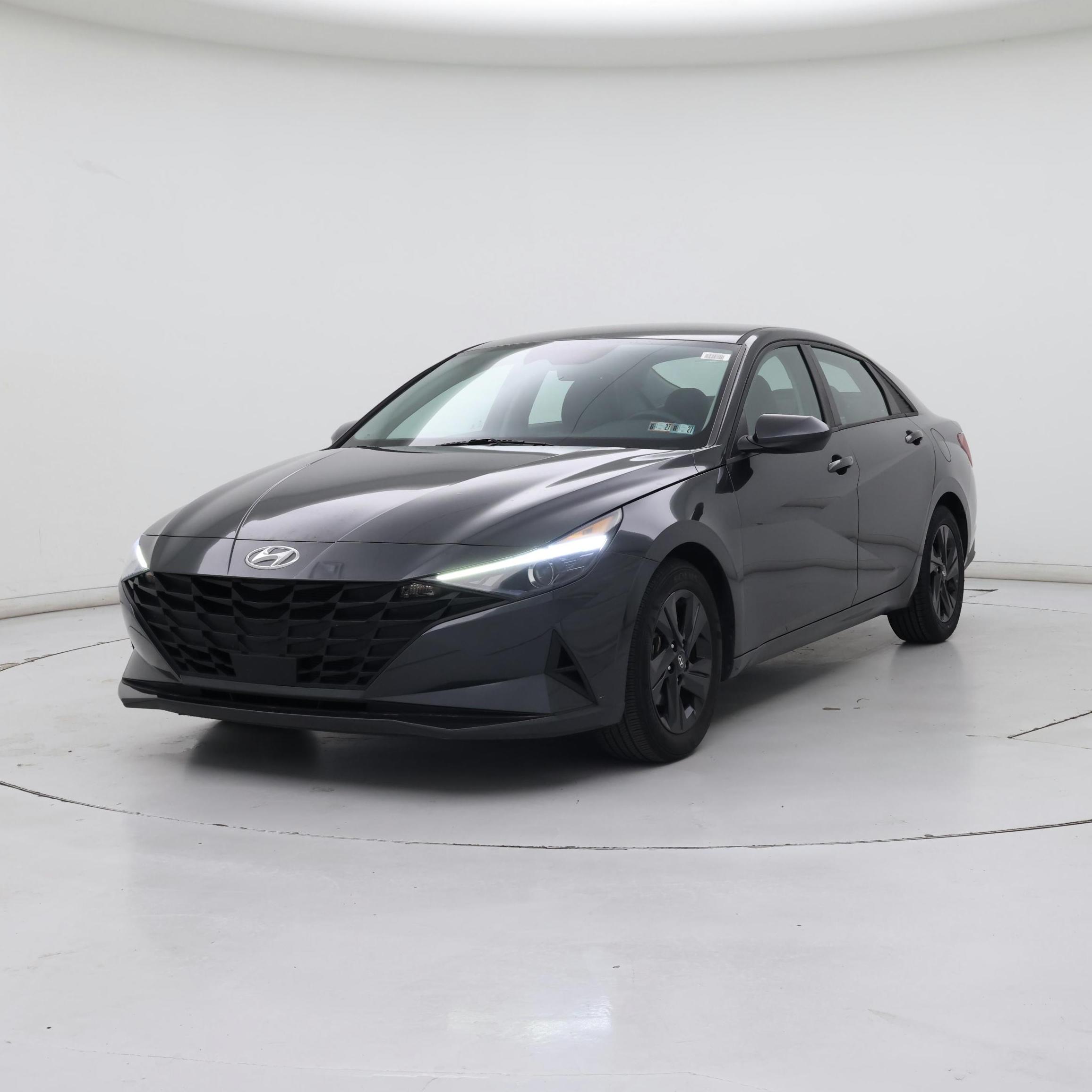 Thumbnail: 2021 Hyundai Elantra - 4