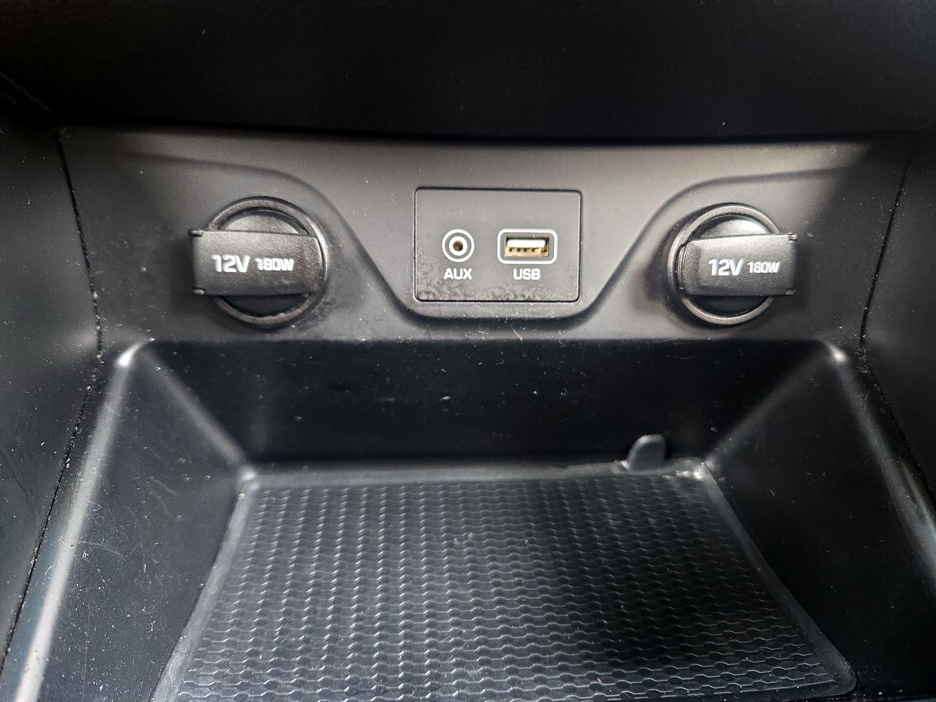 Thumbnail: 2019 Hyundai Tucson - 18