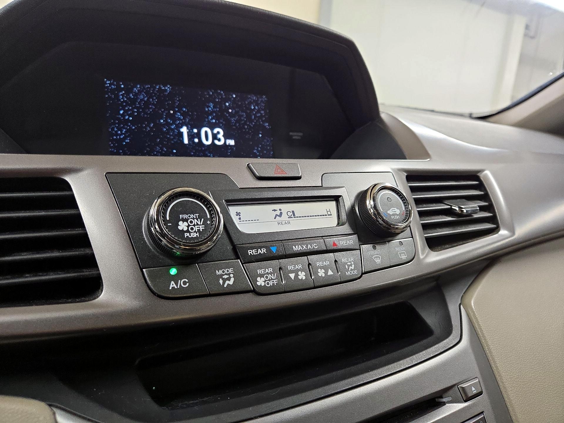 Thumbnail: 2017 Honda Odyssey - 16