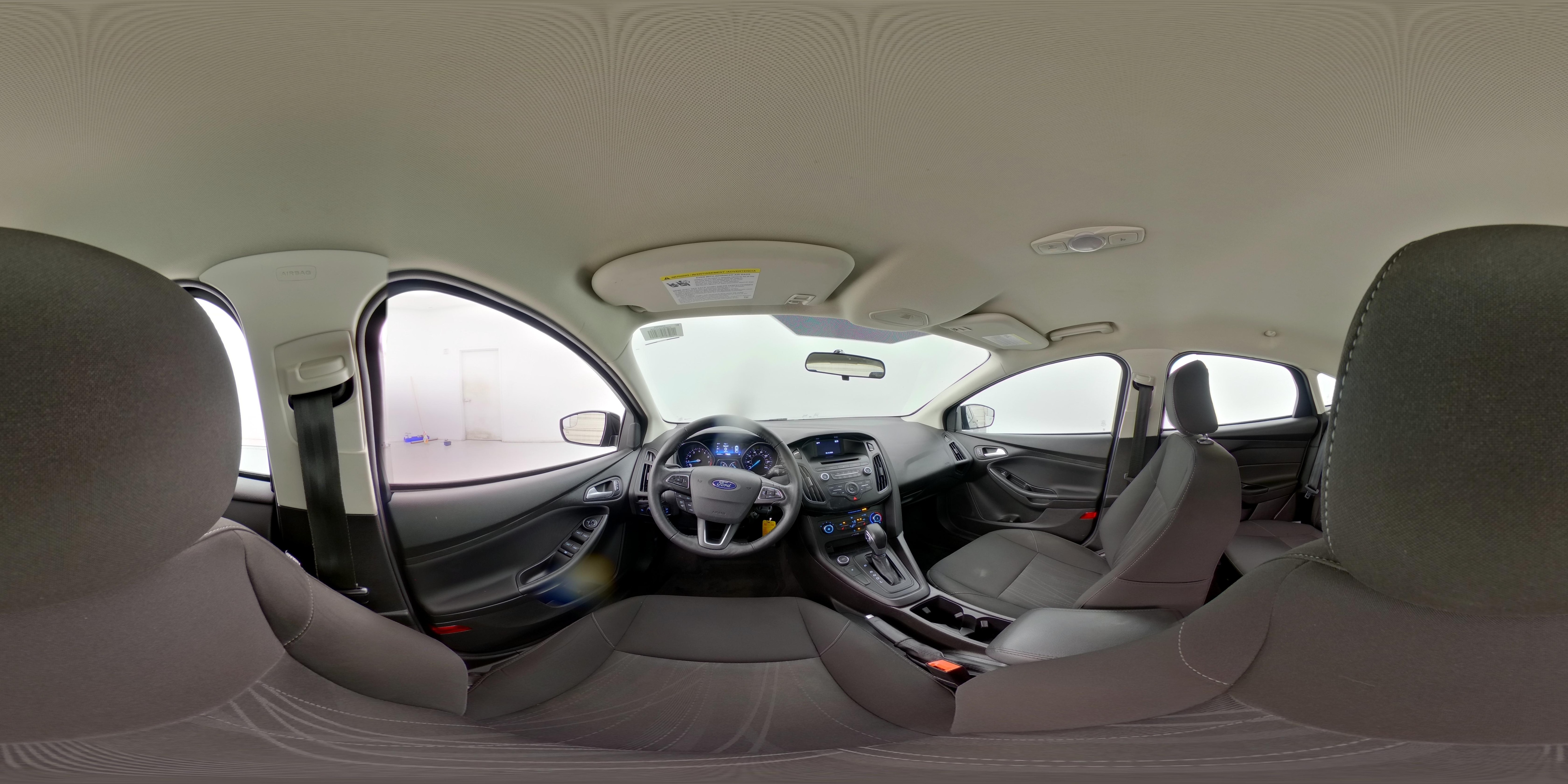2017 Ford Focus SE - Photo 26