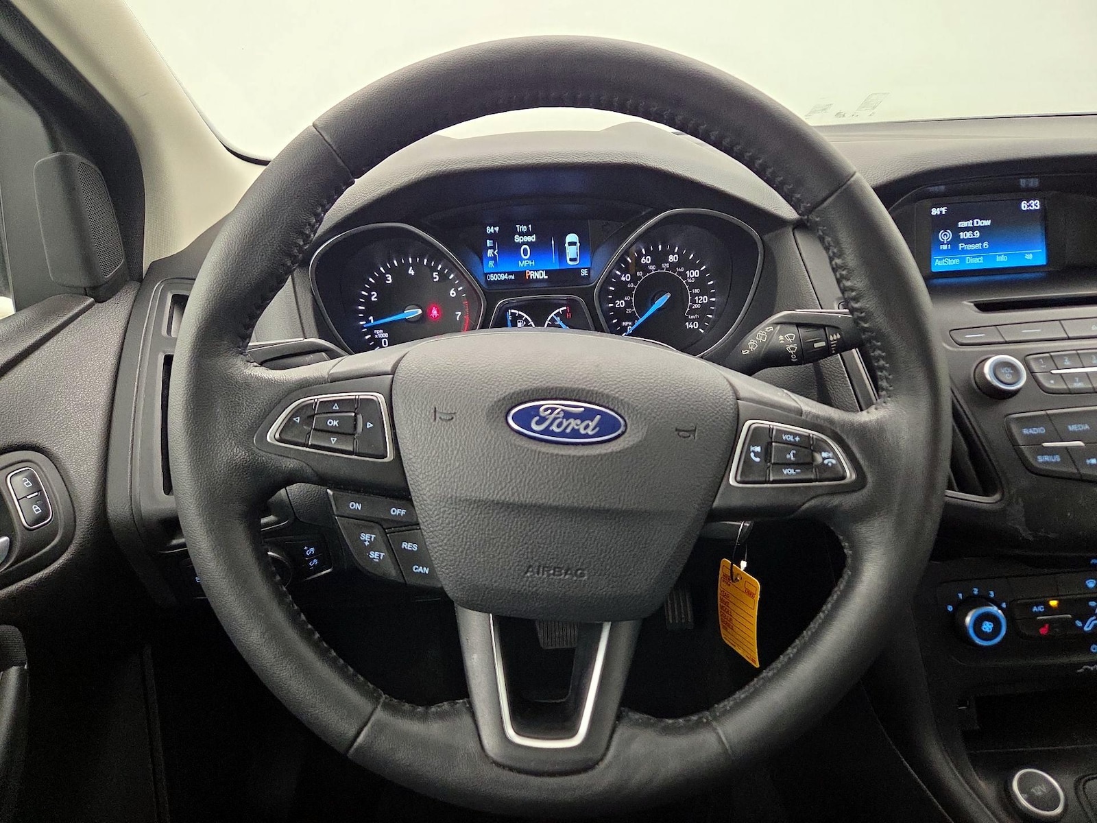 2017 Ford Focus SE - Photo 11