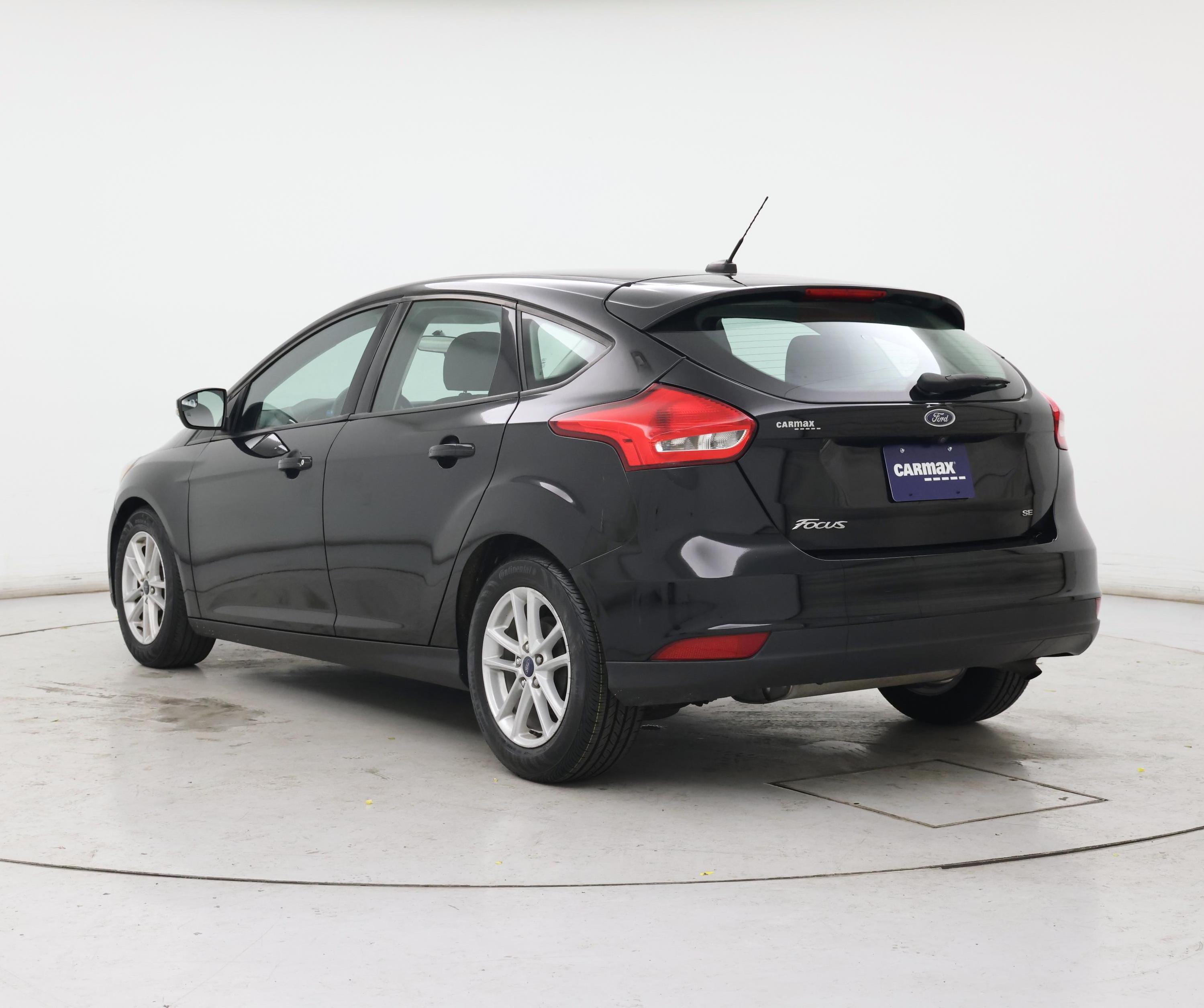 Thumbnail: 2017 Ford Focus - 2
