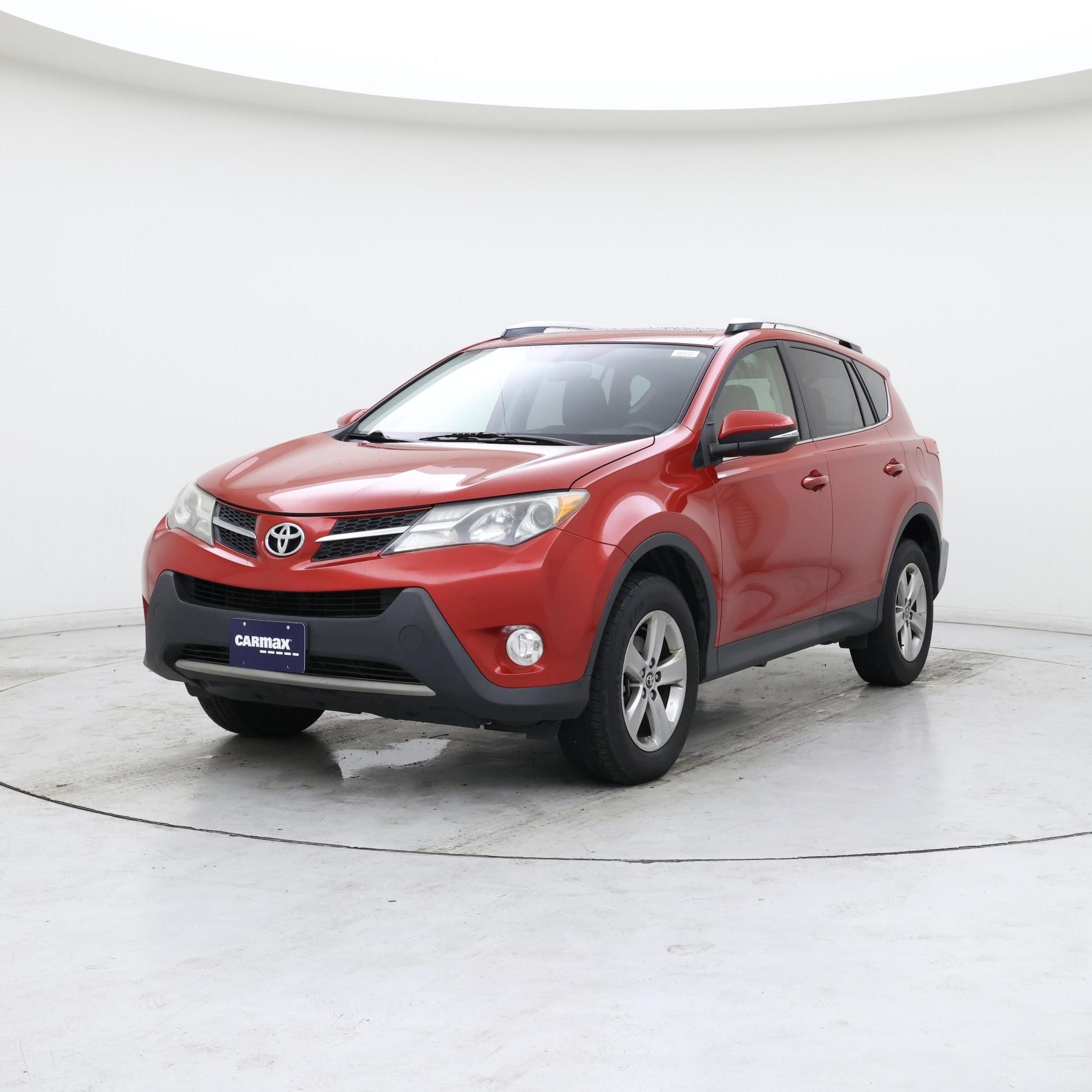 Thumbnail: 2015 Toyota RAV4 - 4