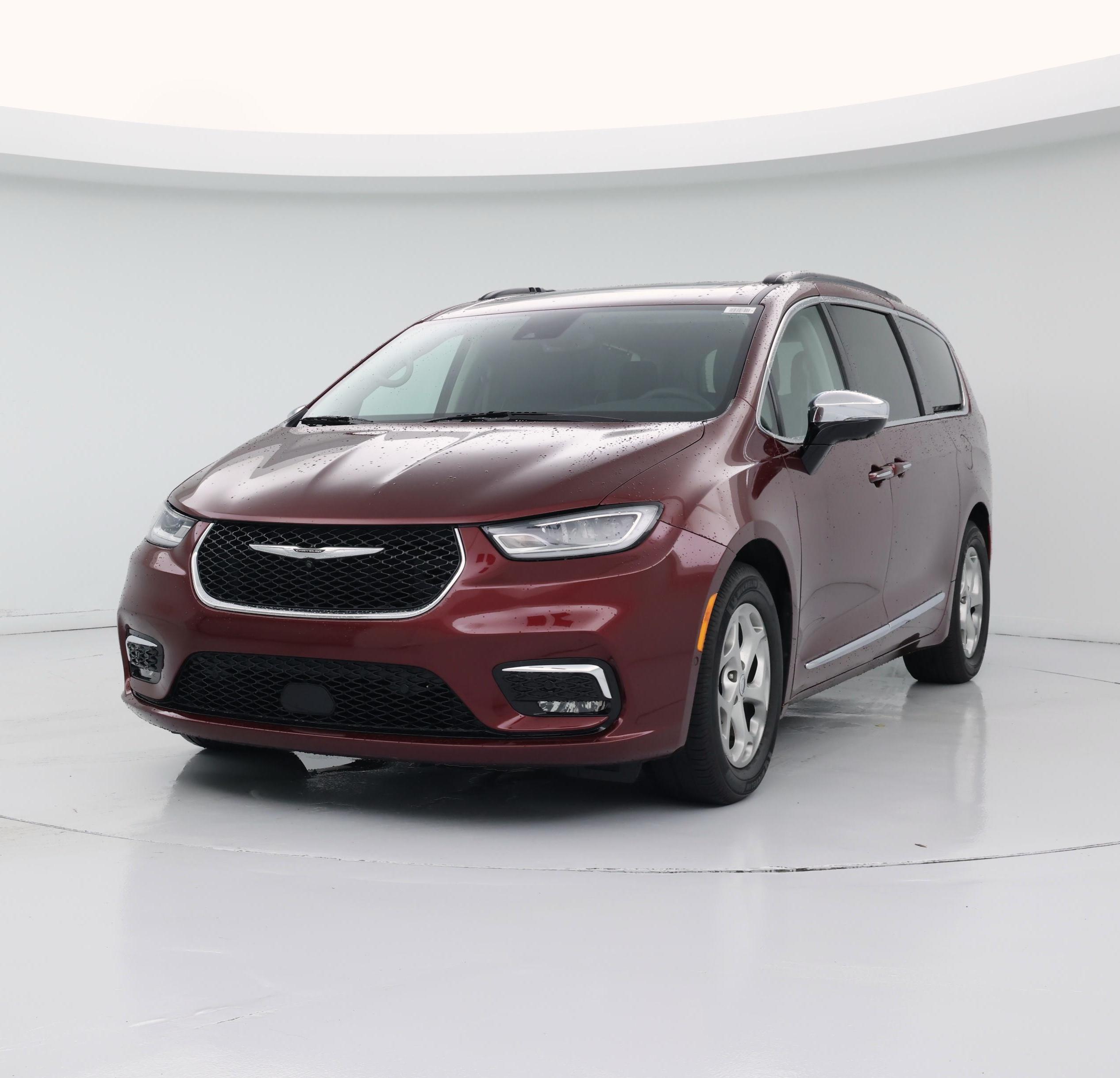 Thumbnail: 2023 Chrysler Pacifica - 4