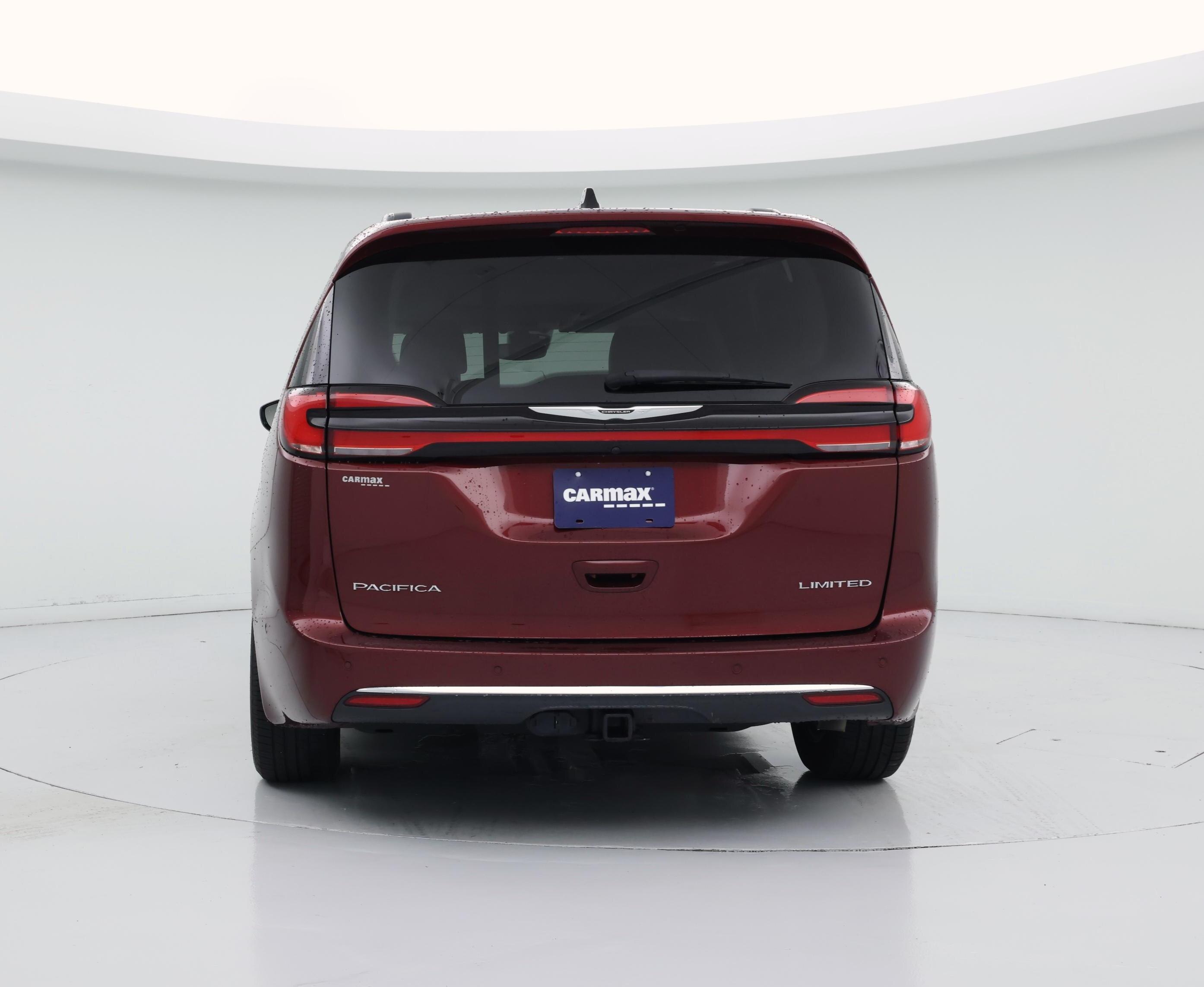 Thumbnail: 2023 Chrysler Pacifica - 6