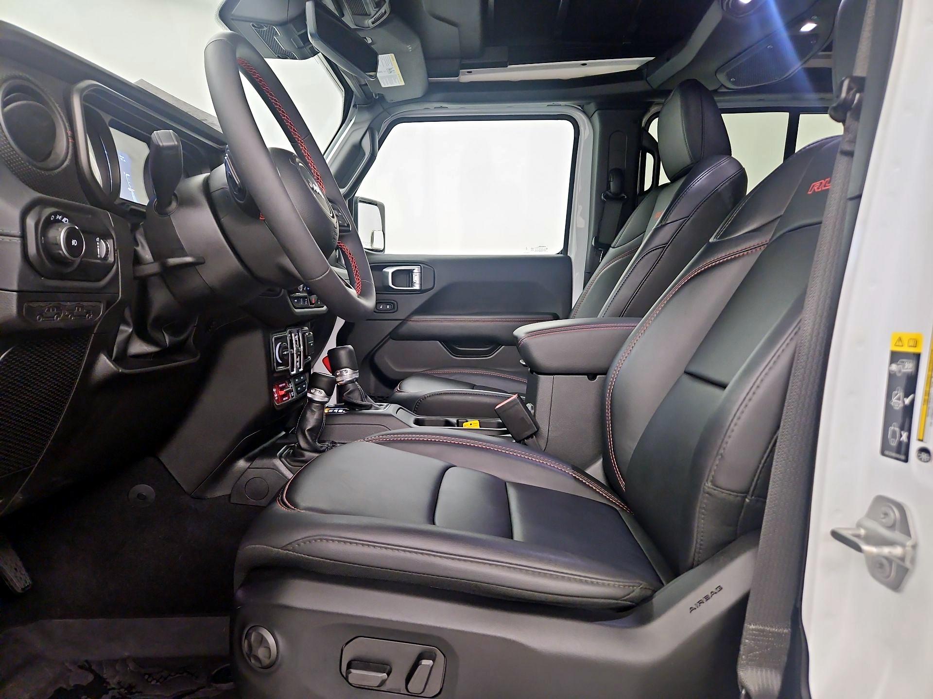 Thumbnail: 2024 Jeep Wrangler - 11