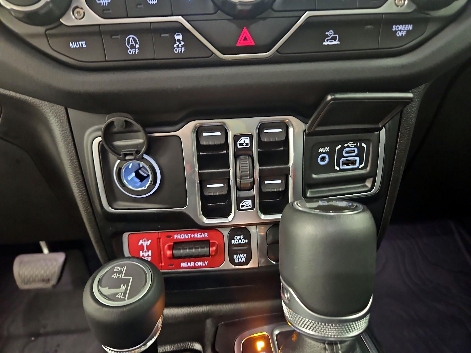Thumbnail: 2024 Jeep Wrangler - 19