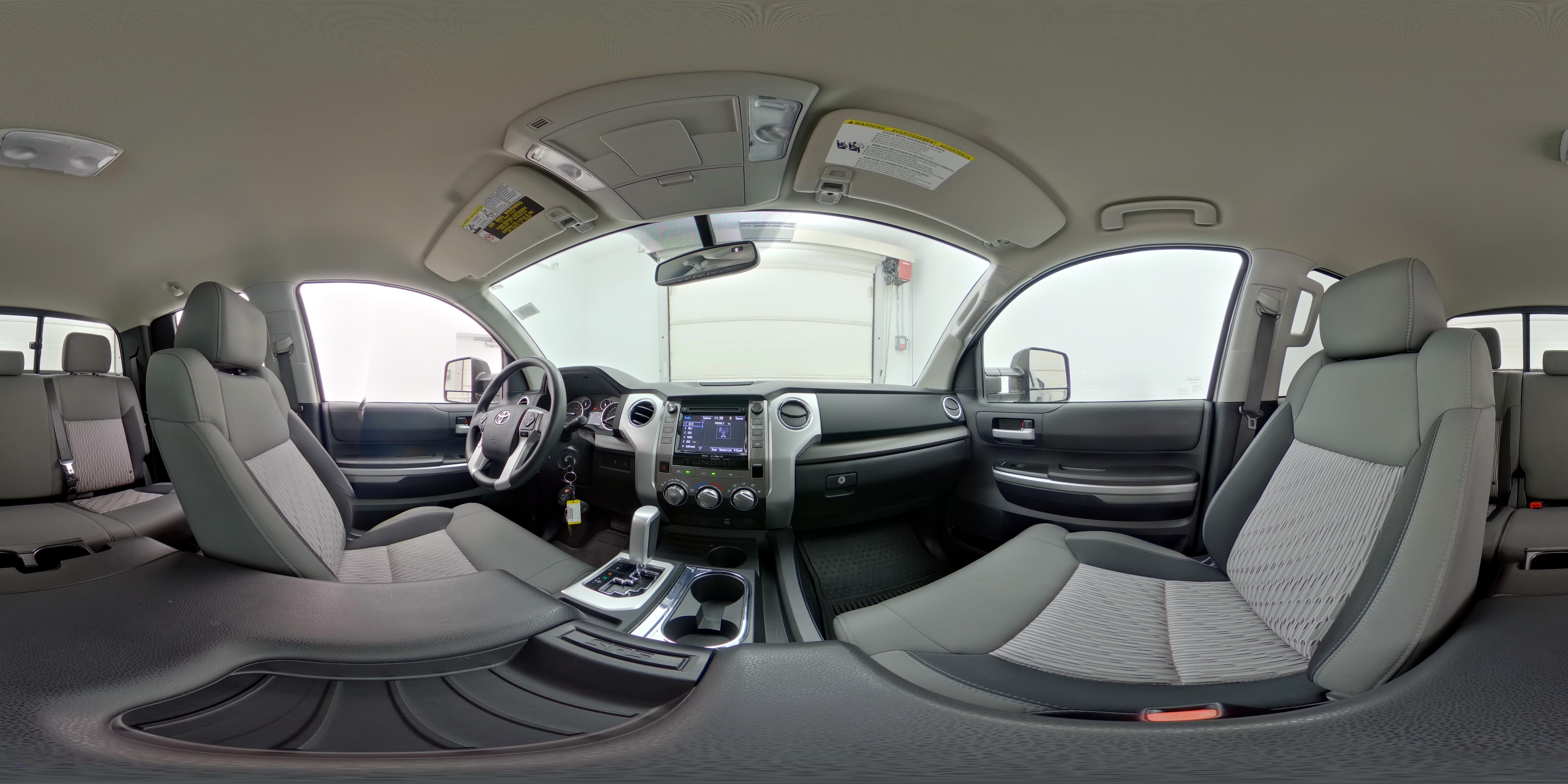 2014 Toyota Tundra SR5 - Photo 24