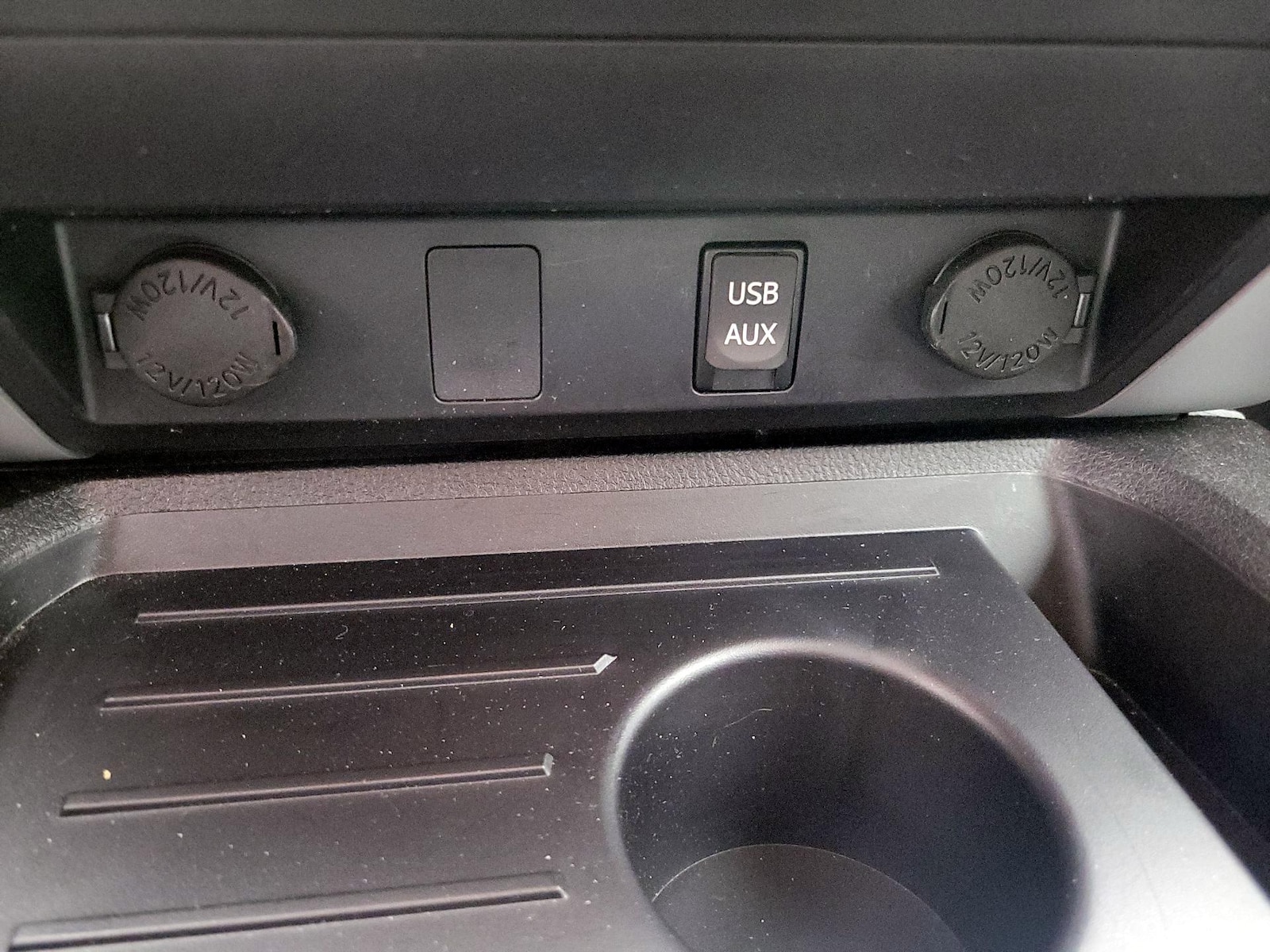 2014 Toyota Tundra SR5 - Photo 19