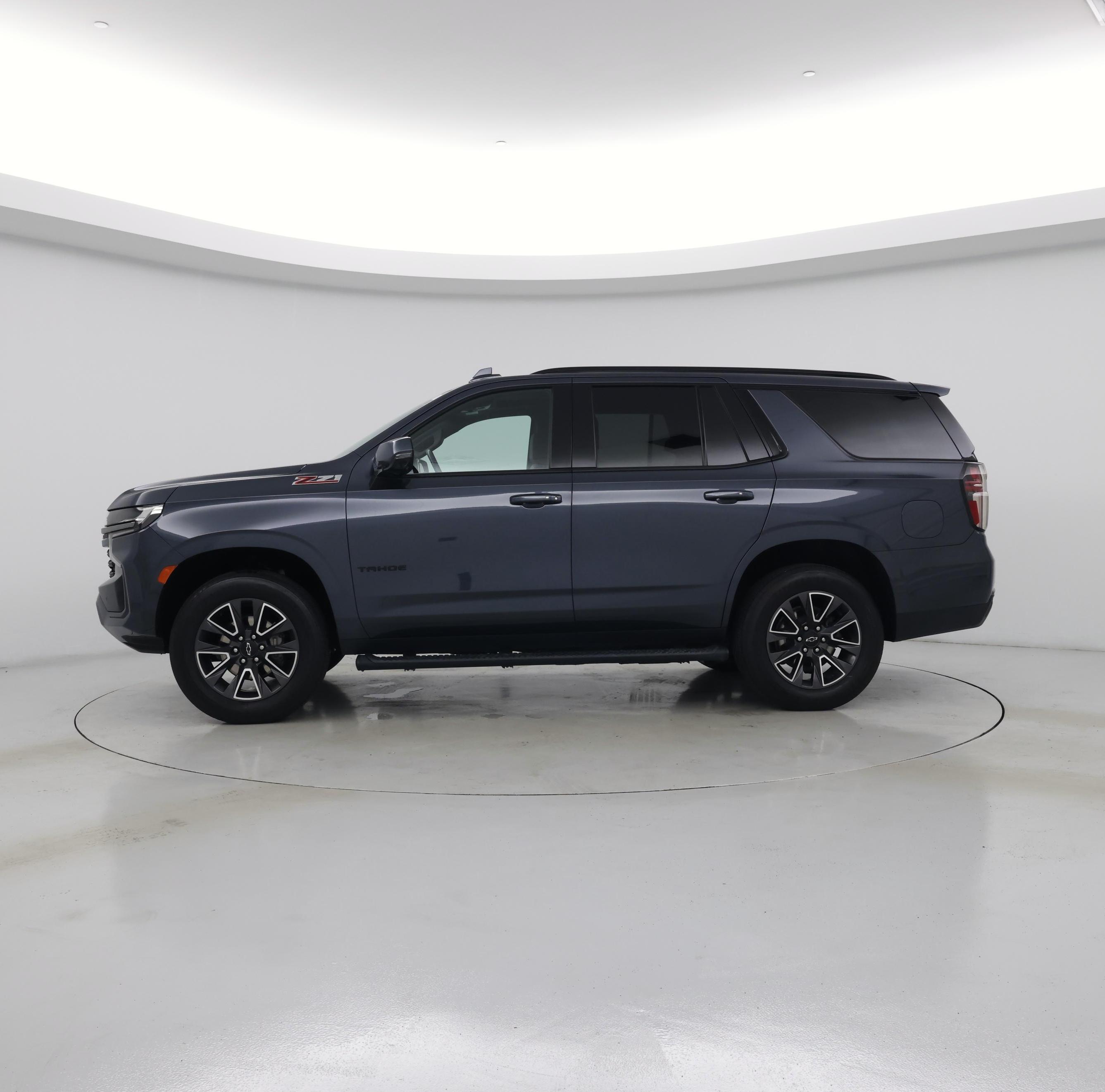 Thumbnail: 2021 Chevrolet Tahoe - 3