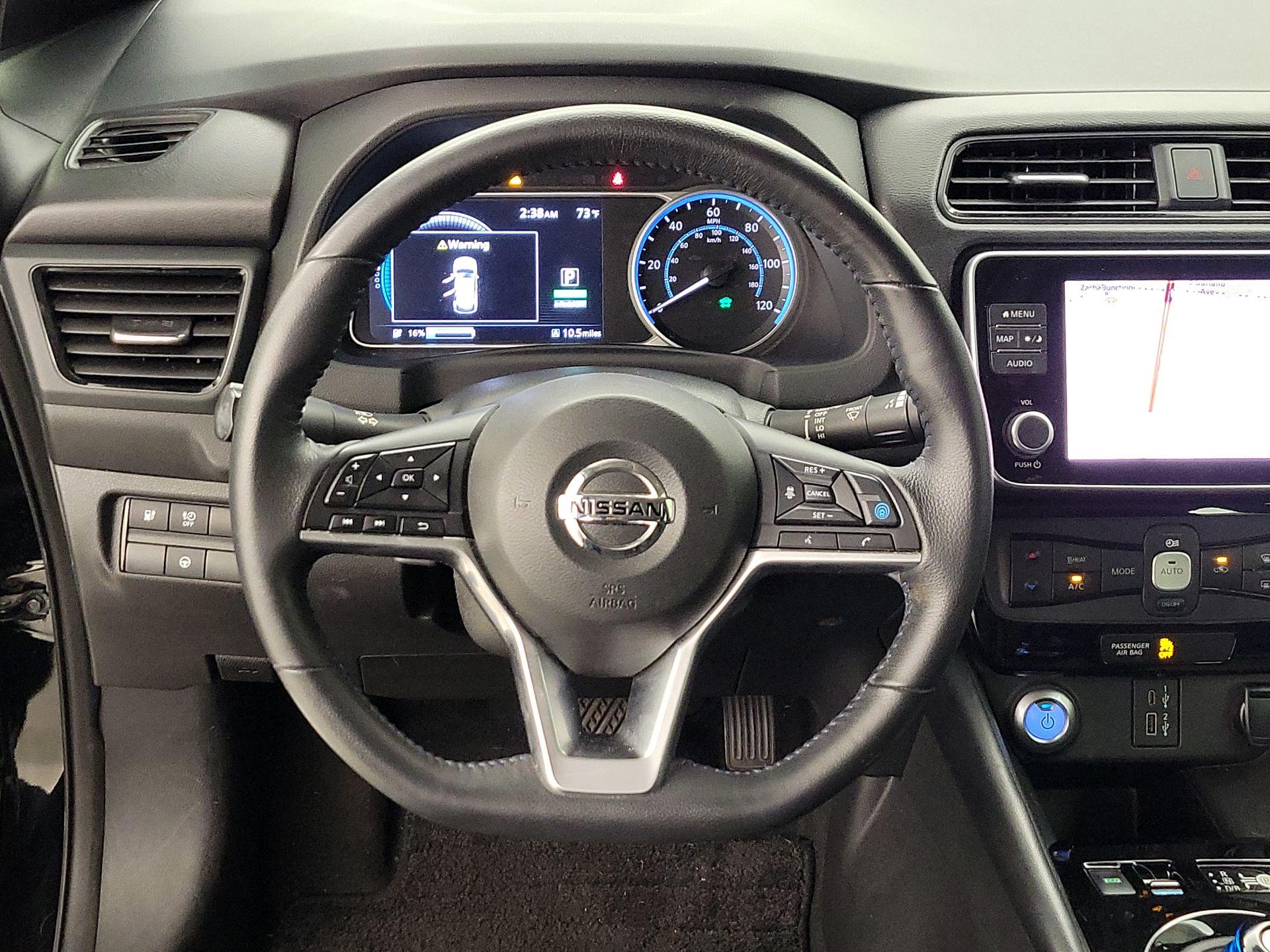 Thumbnail: 2020 Nissan Leaf - 10