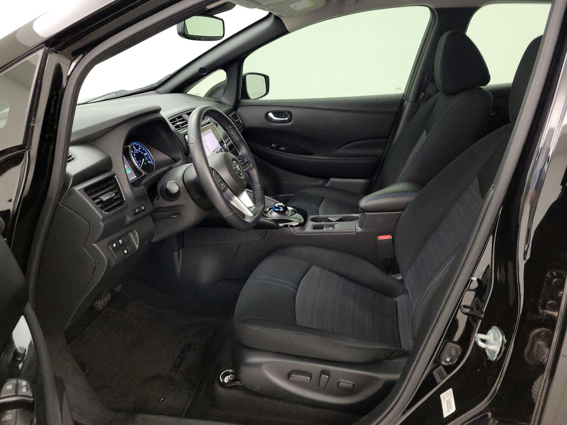 Thumbnail: 2020 Nissan Leaf - 11