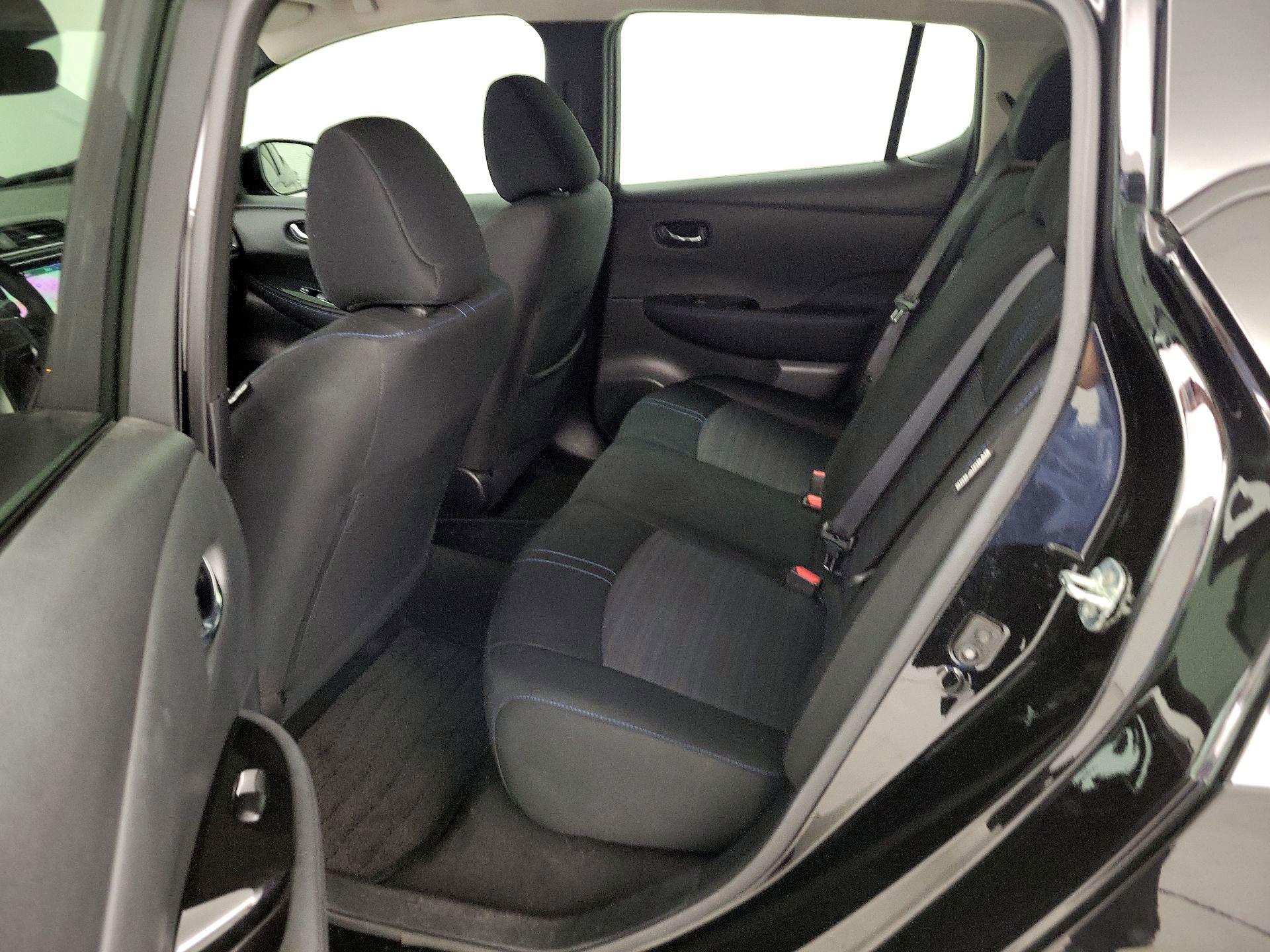 Thumbnail: 2020 Nissan Leaf - 20