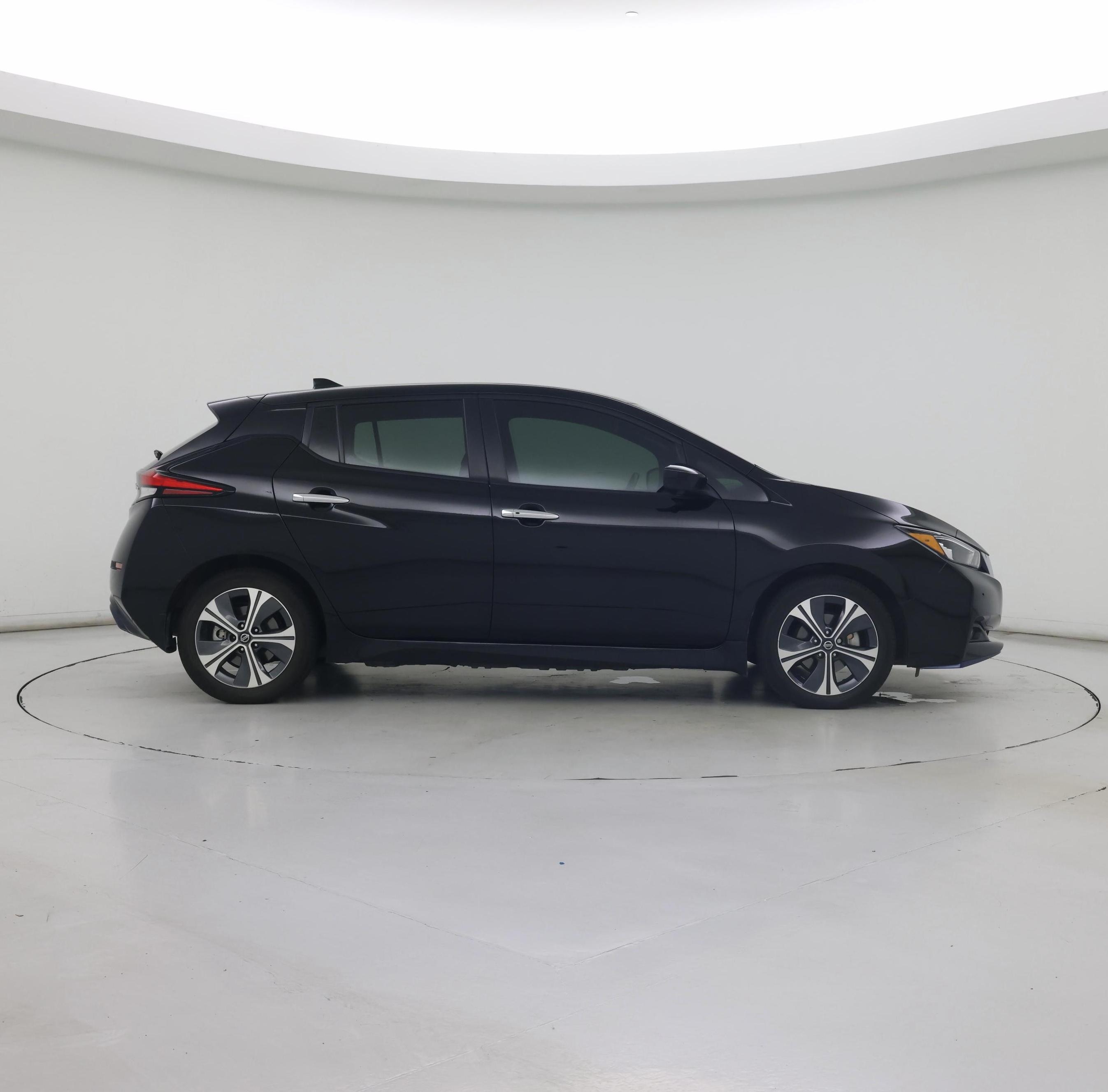 Thumbnail: 2020 Nissan Leaf - 7