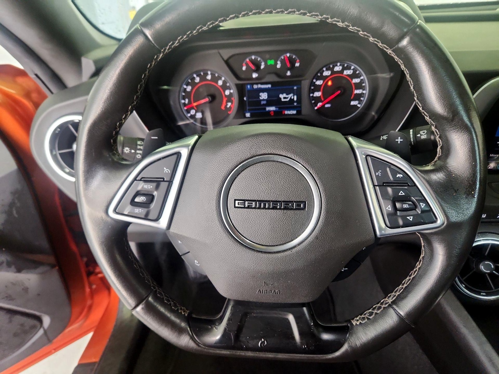 2022 Chevrolet Camaro LT1 - Photo 11