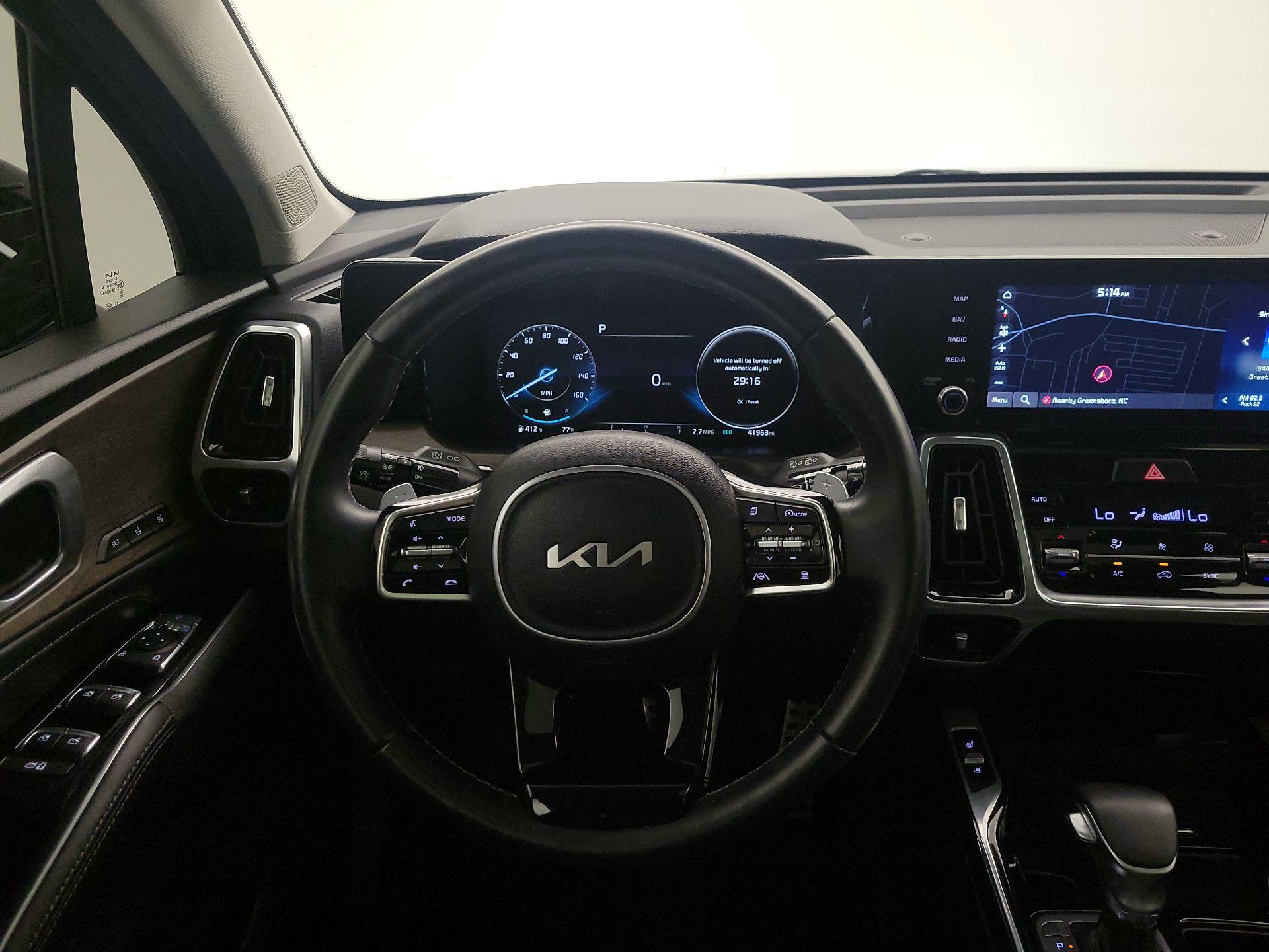 Thumbnail: 2023 Kia Sorento - 10