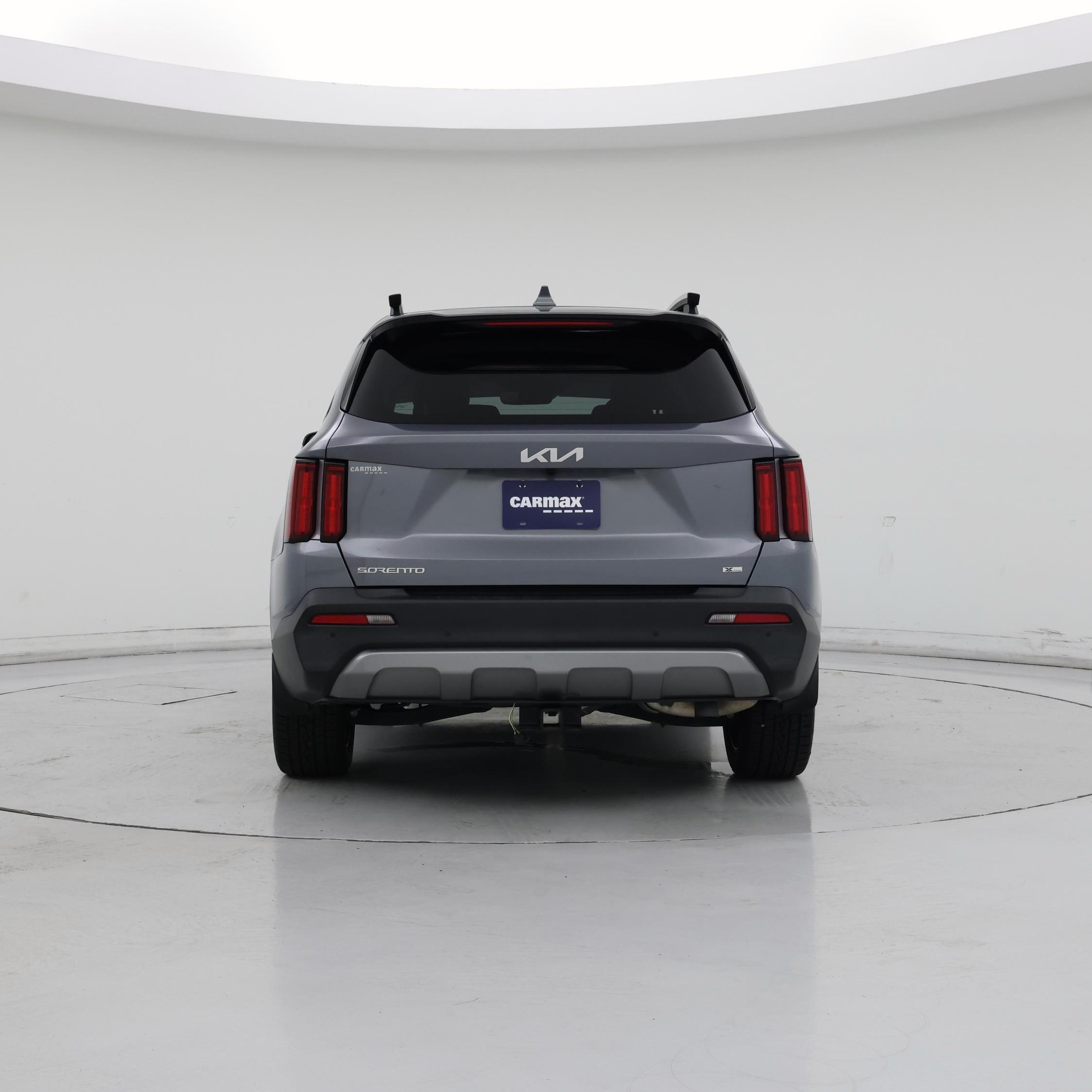 Thumbnail: 2023 Kia Sorento - 6