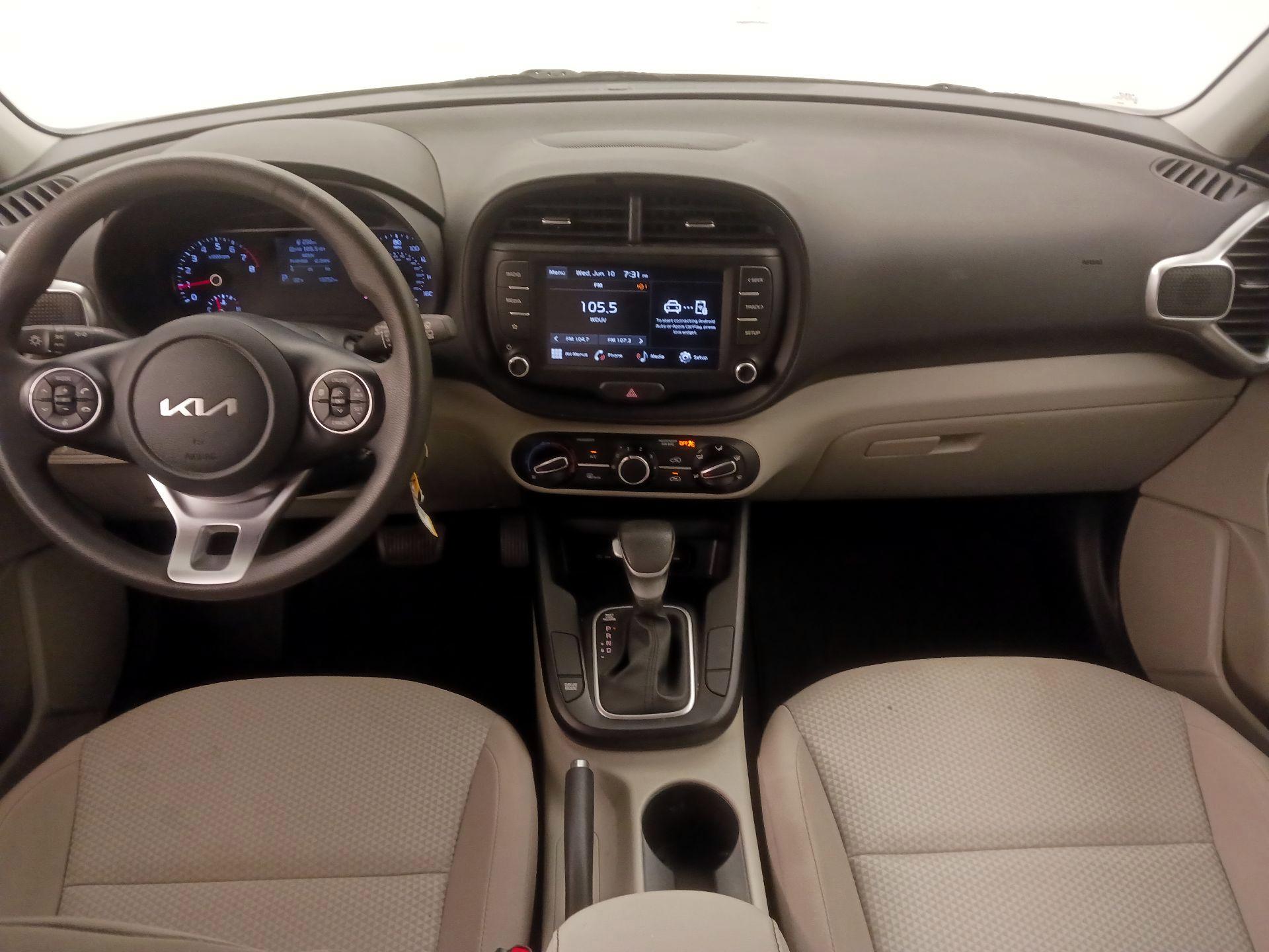 Thumbnail: 2022 Kia Soul - 9
