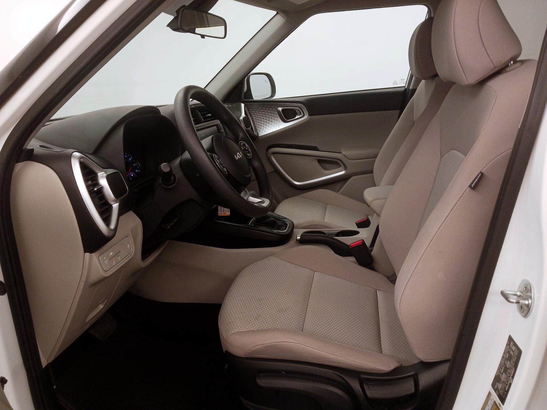 Thumbnail: 2022 Kia Soul - 11