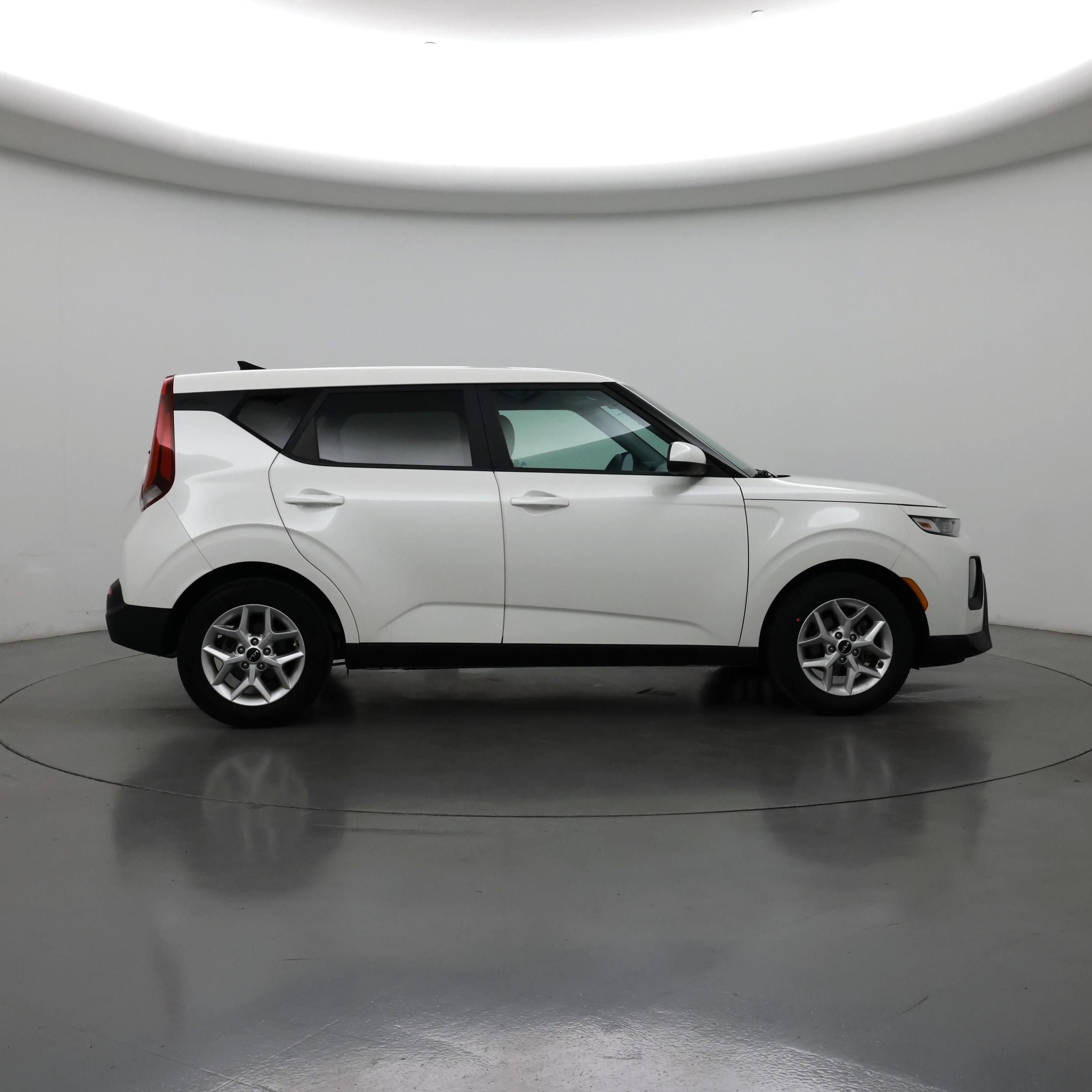 Thumbnail: 2022 Kia Soul - 7