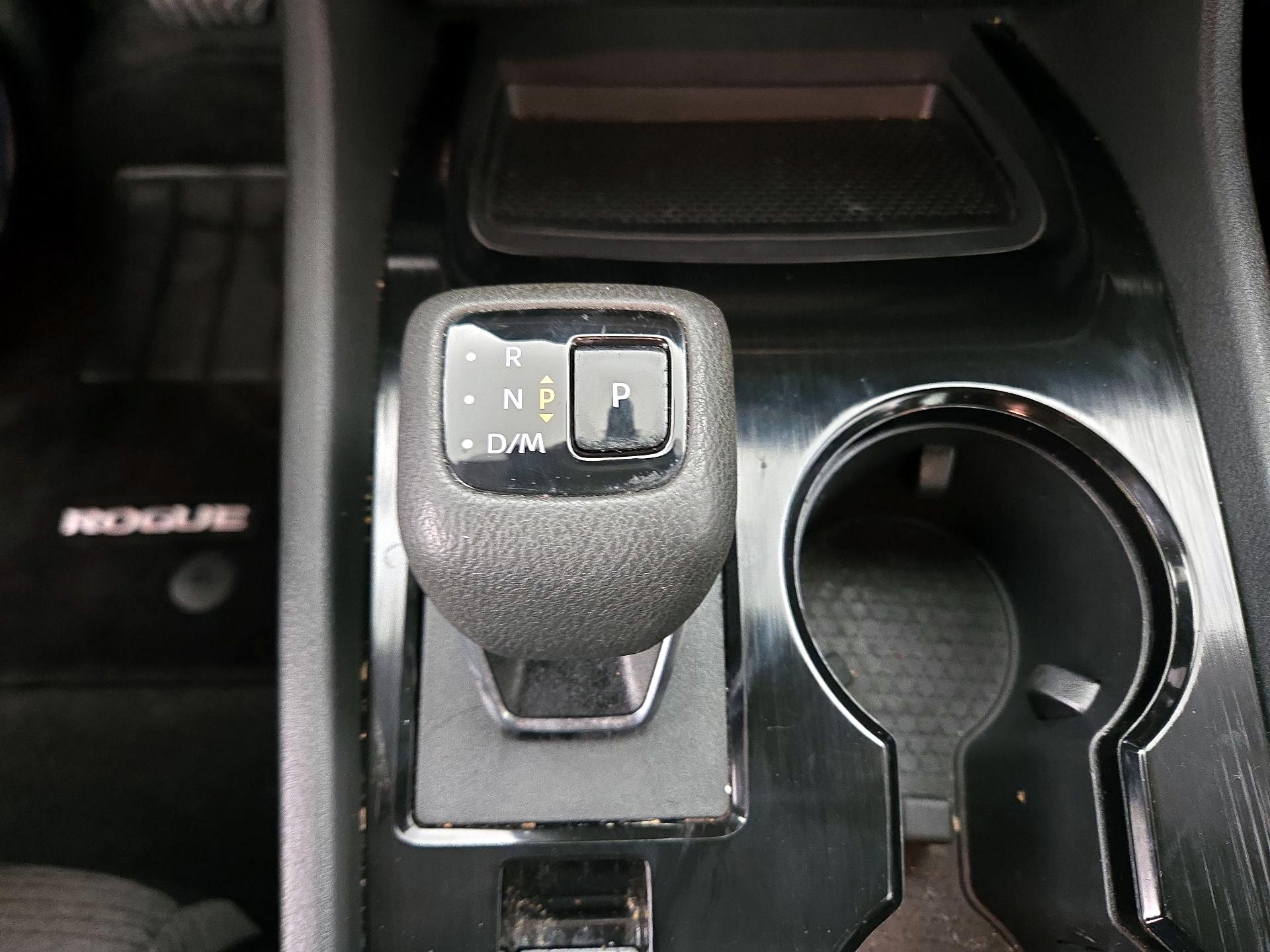 Thumbnail: 2023 Nissan Rogue - 17