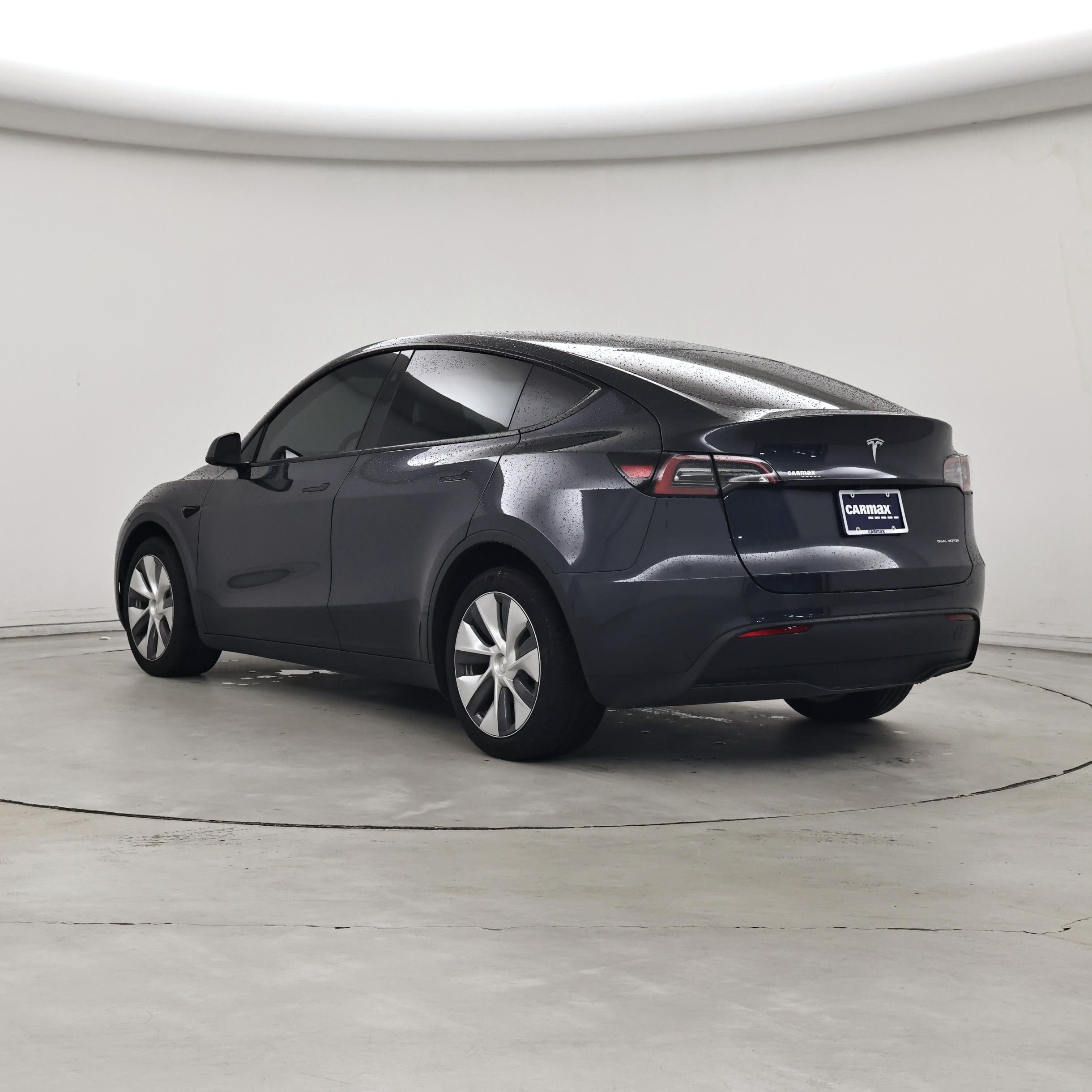 Thumbnail: 2024 Tesla Model Y - 2