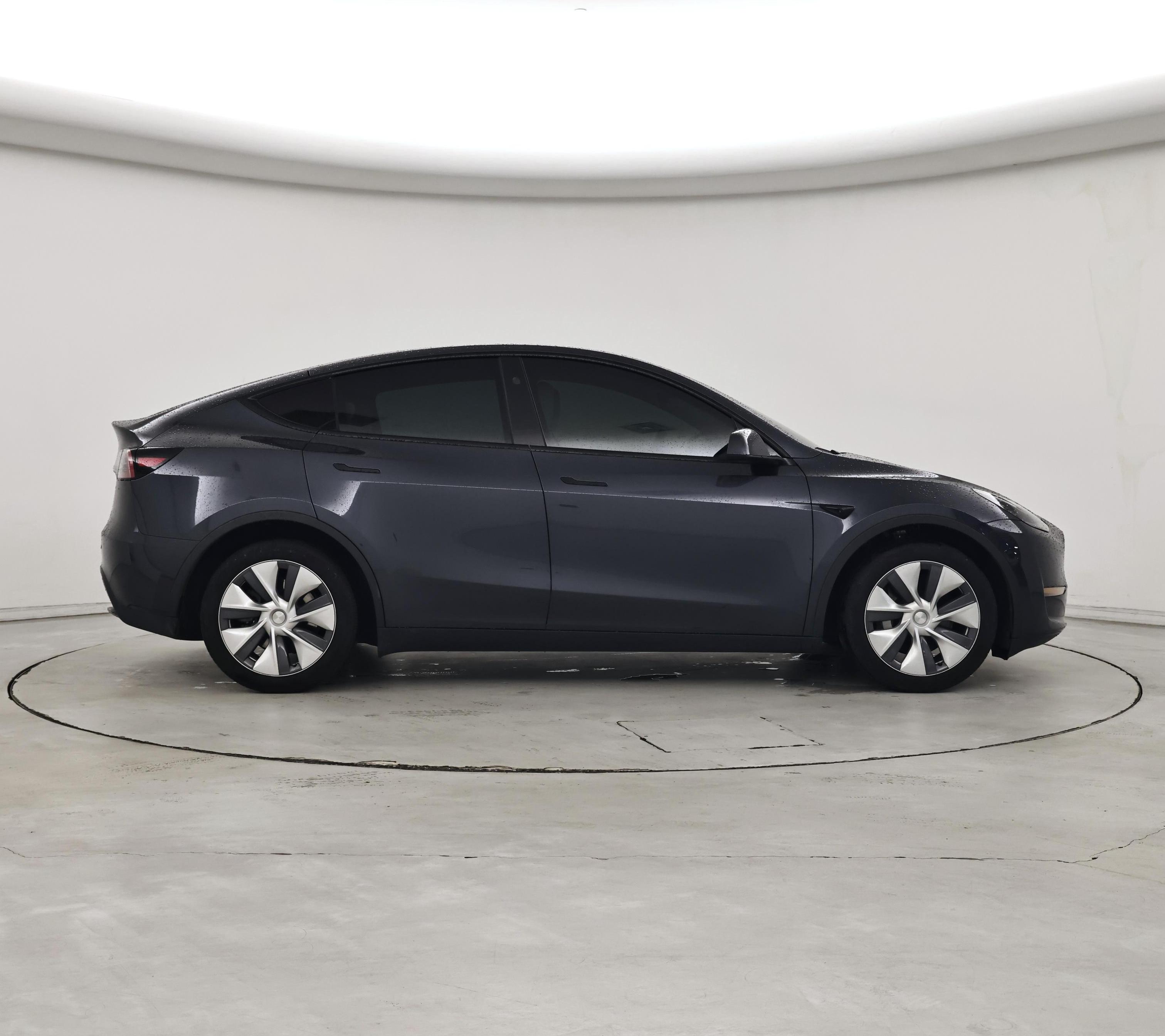 Thumbnail: 2024 Tesla Model Y - 7