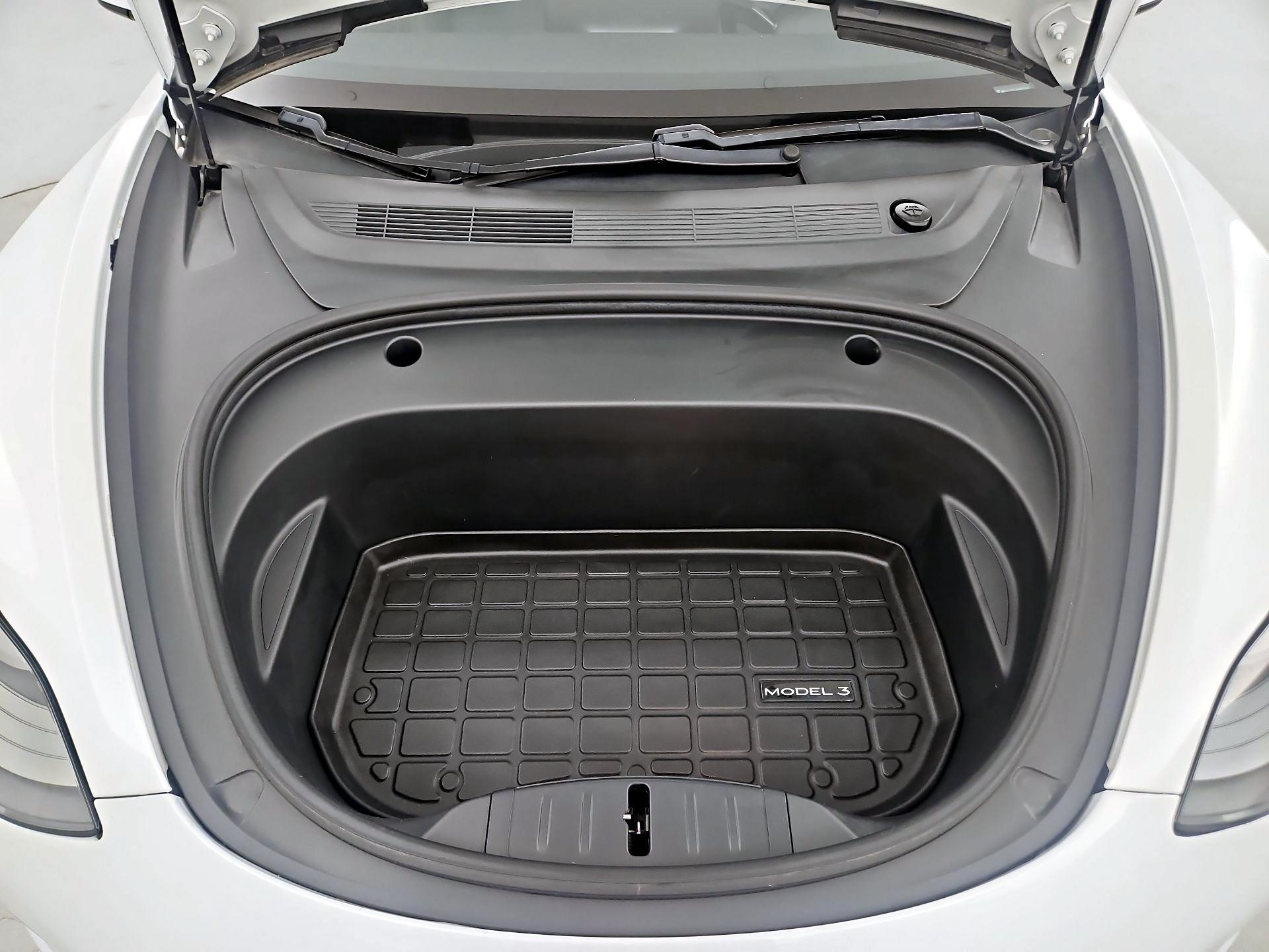 Thumbnail: 2021 Tesla Model 3 - 20