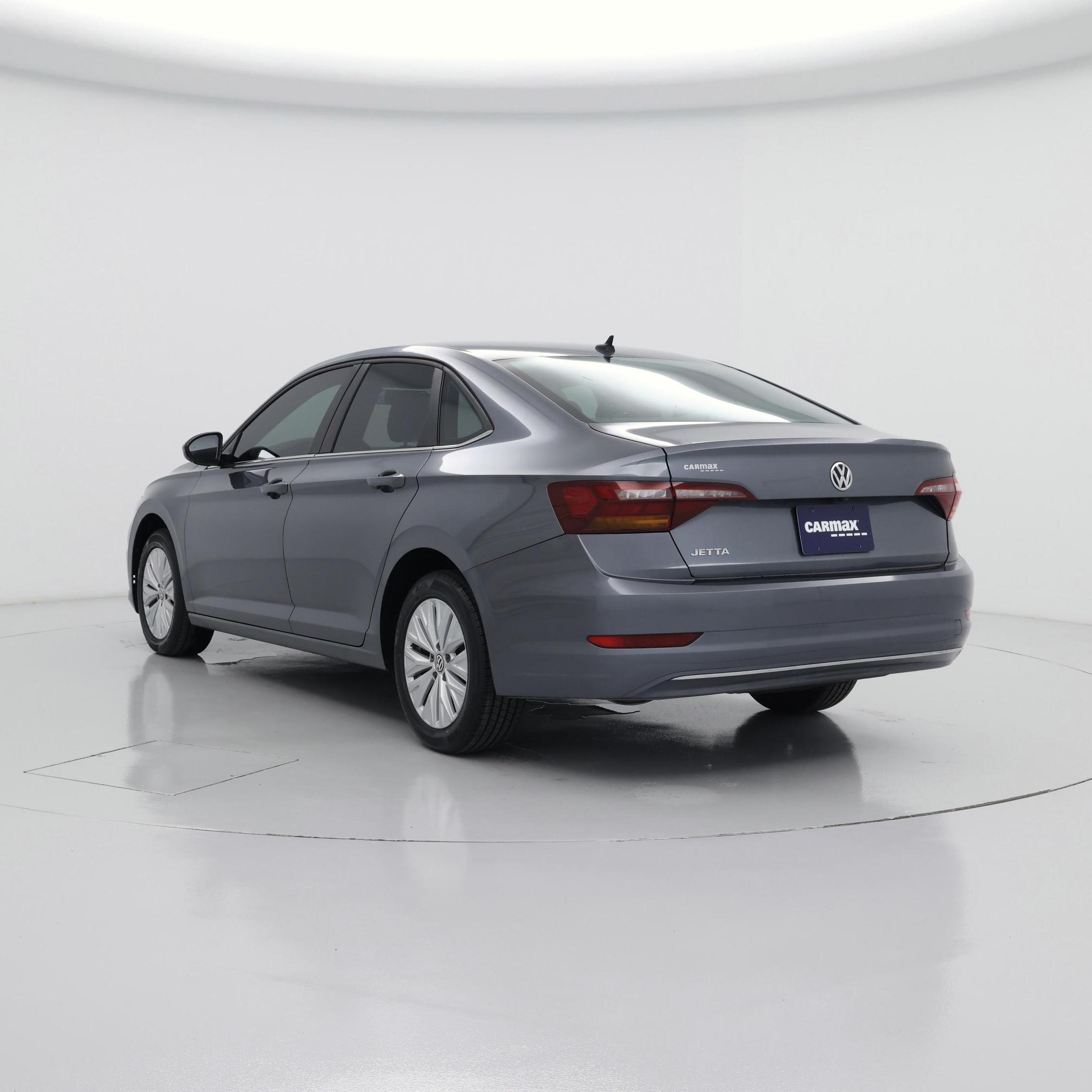 Thumbnail: 2019 Volkswagen Jetta - 2