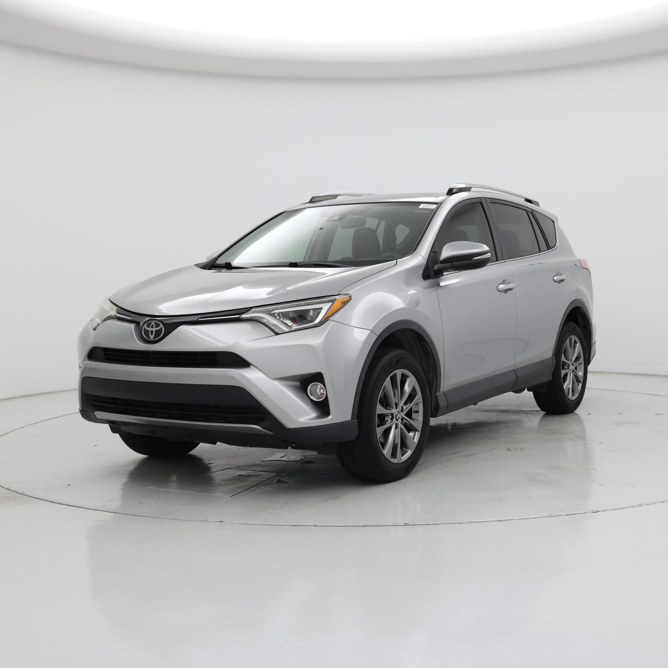 Thumbnail: 2018 Toyota RAV4 - 4