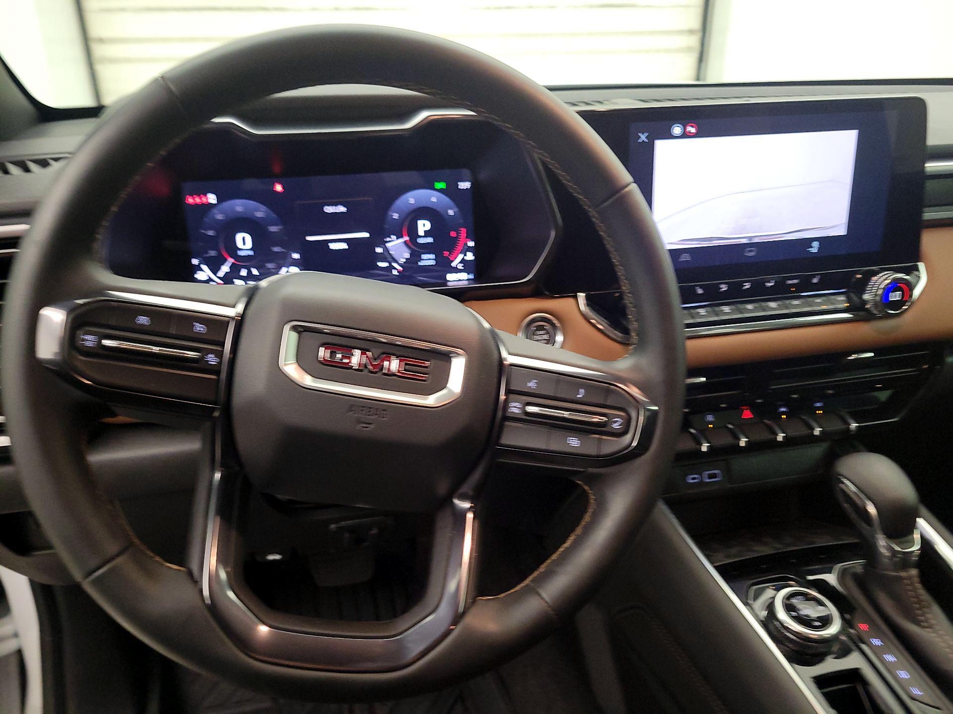 Thumbnail: 2026 GMC Canyon - 10
