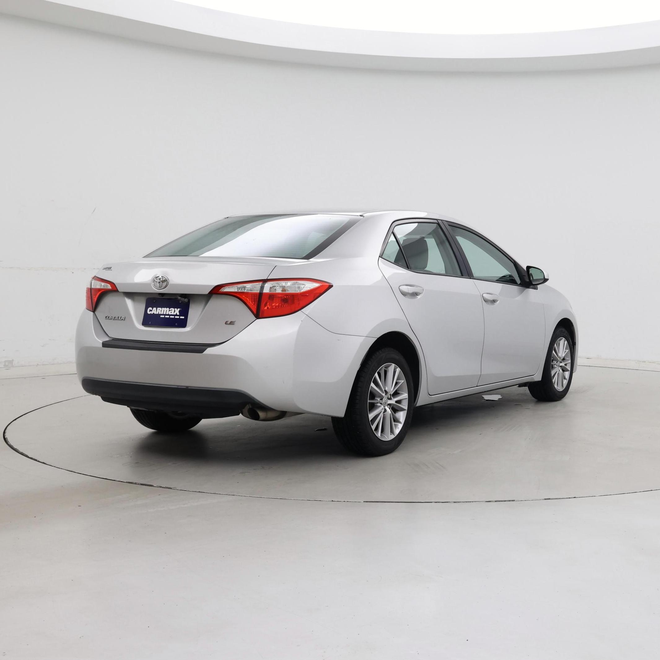 Thumbnail: 2015 Toyota Corolla - 8