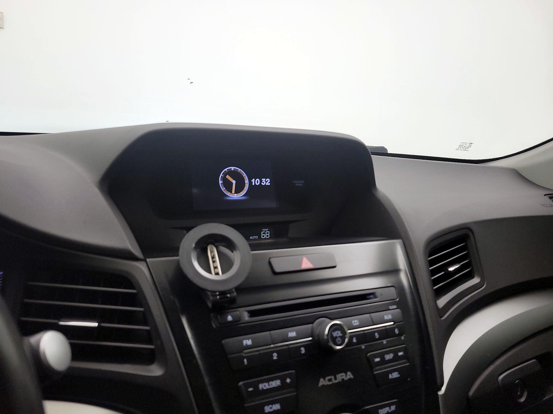 Thumbnail: 2018 Acura ILX - 15