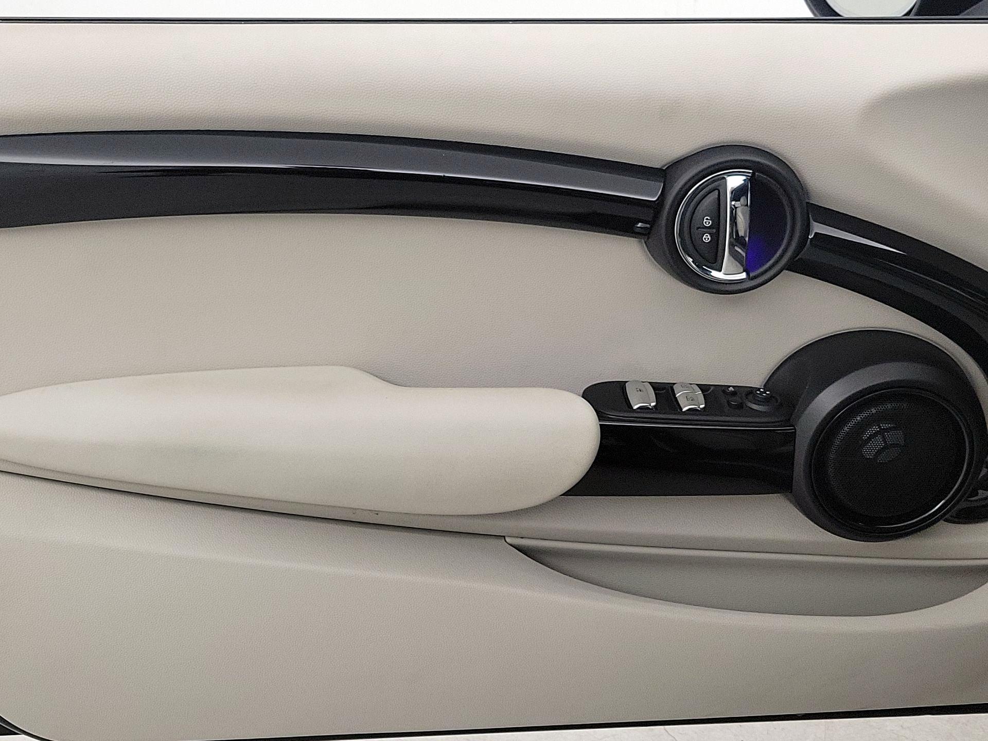 Thumbnail: 2018 MINI Cooper - 12