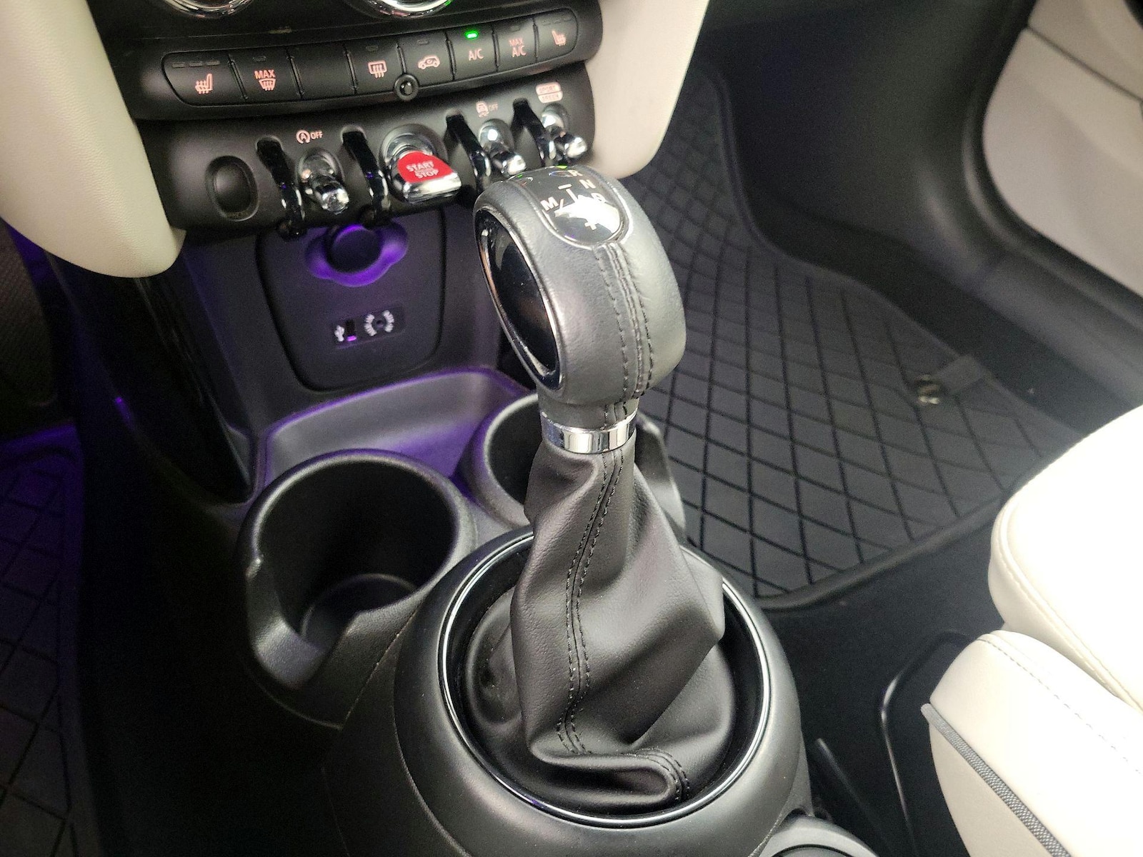 2018 MINI Cooper S - Photo 18