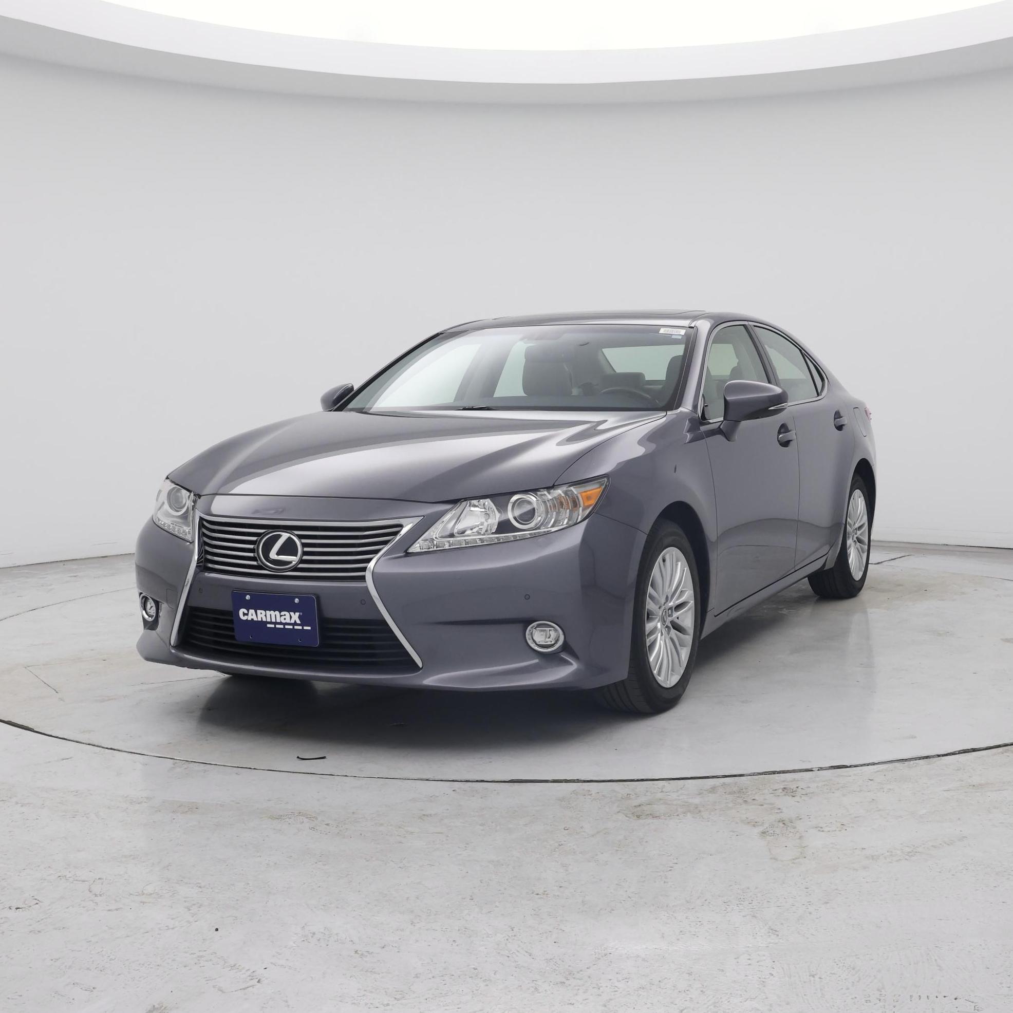 Thumbnail: 2015 Lexus ES - 4