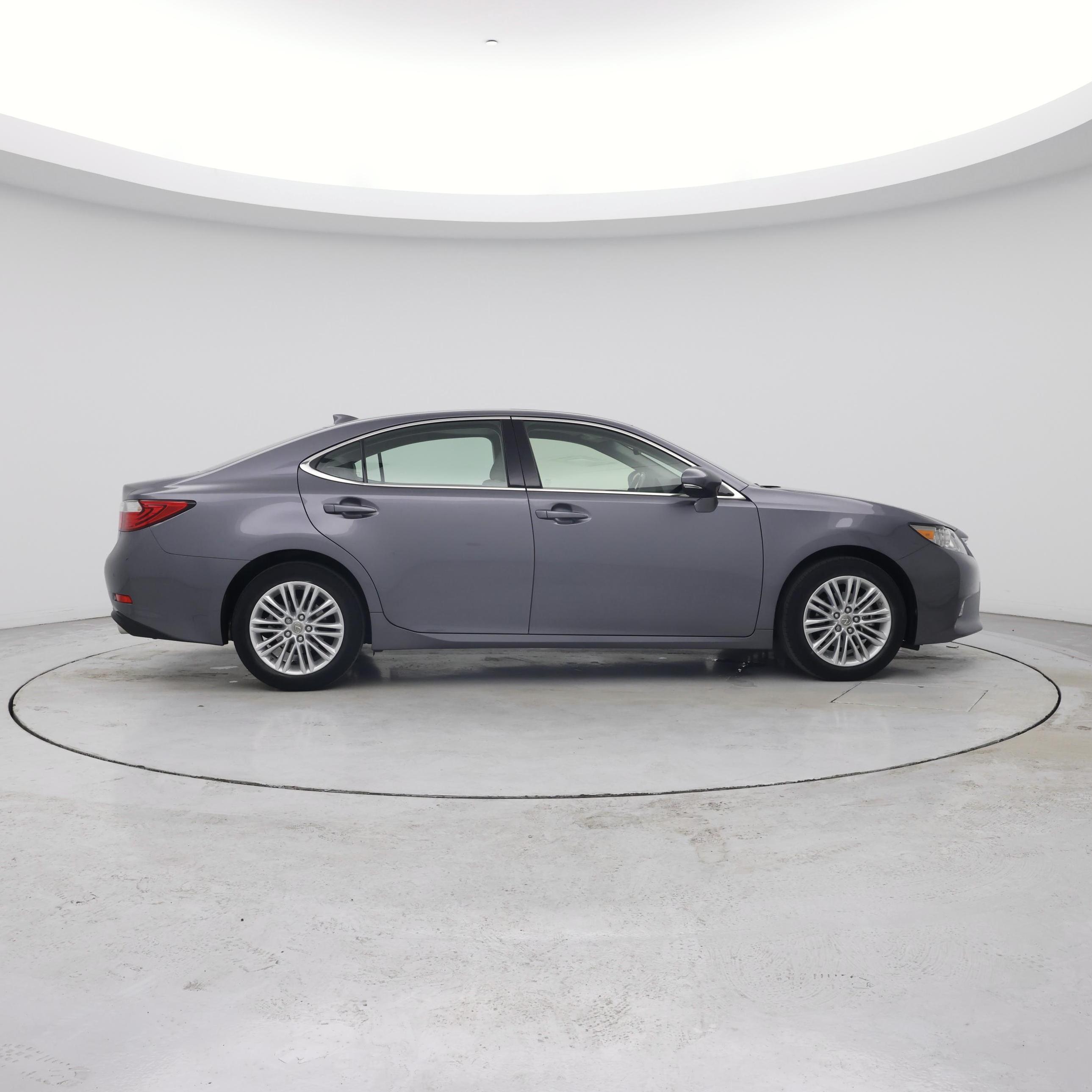 Thumbnail: 2015 Lexus ES - 7