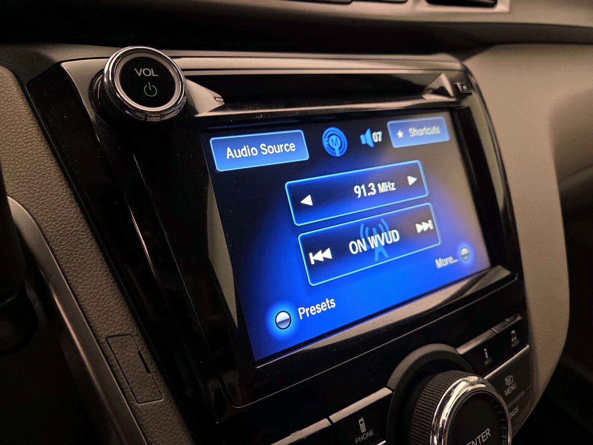 Thumbnail: 2016 Honda Odyssey - 16