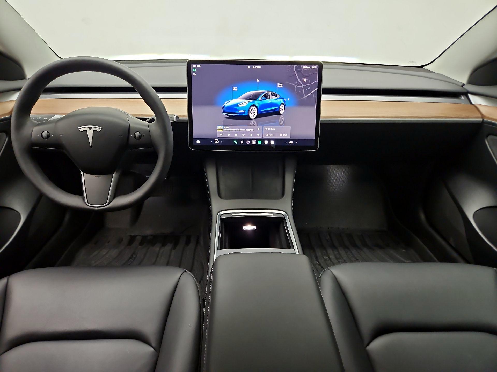 Thumbnail: 2023 Tesla Model 3 - 9