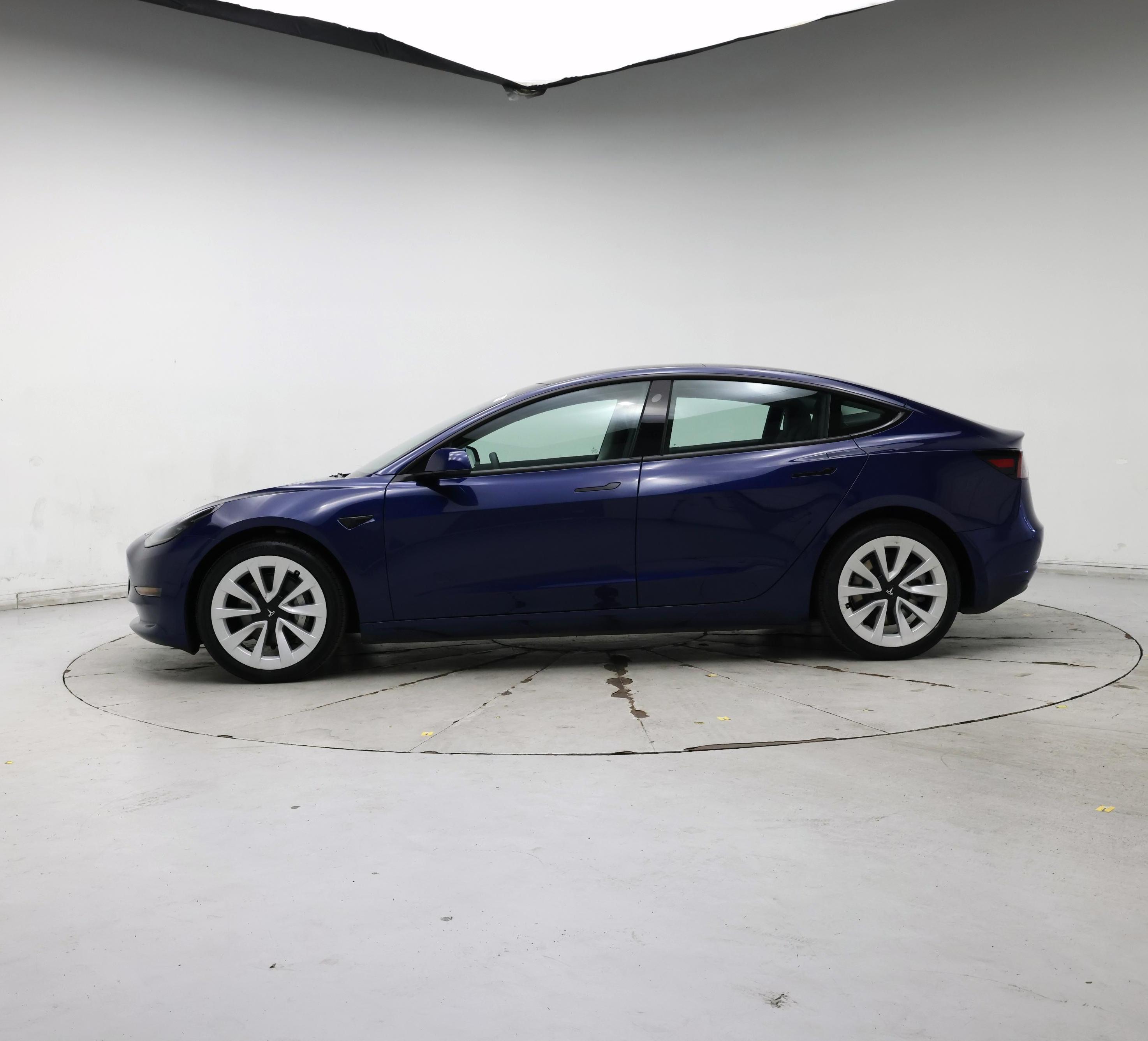 Thumbnail: 2023 Tesla Model 3 - 3