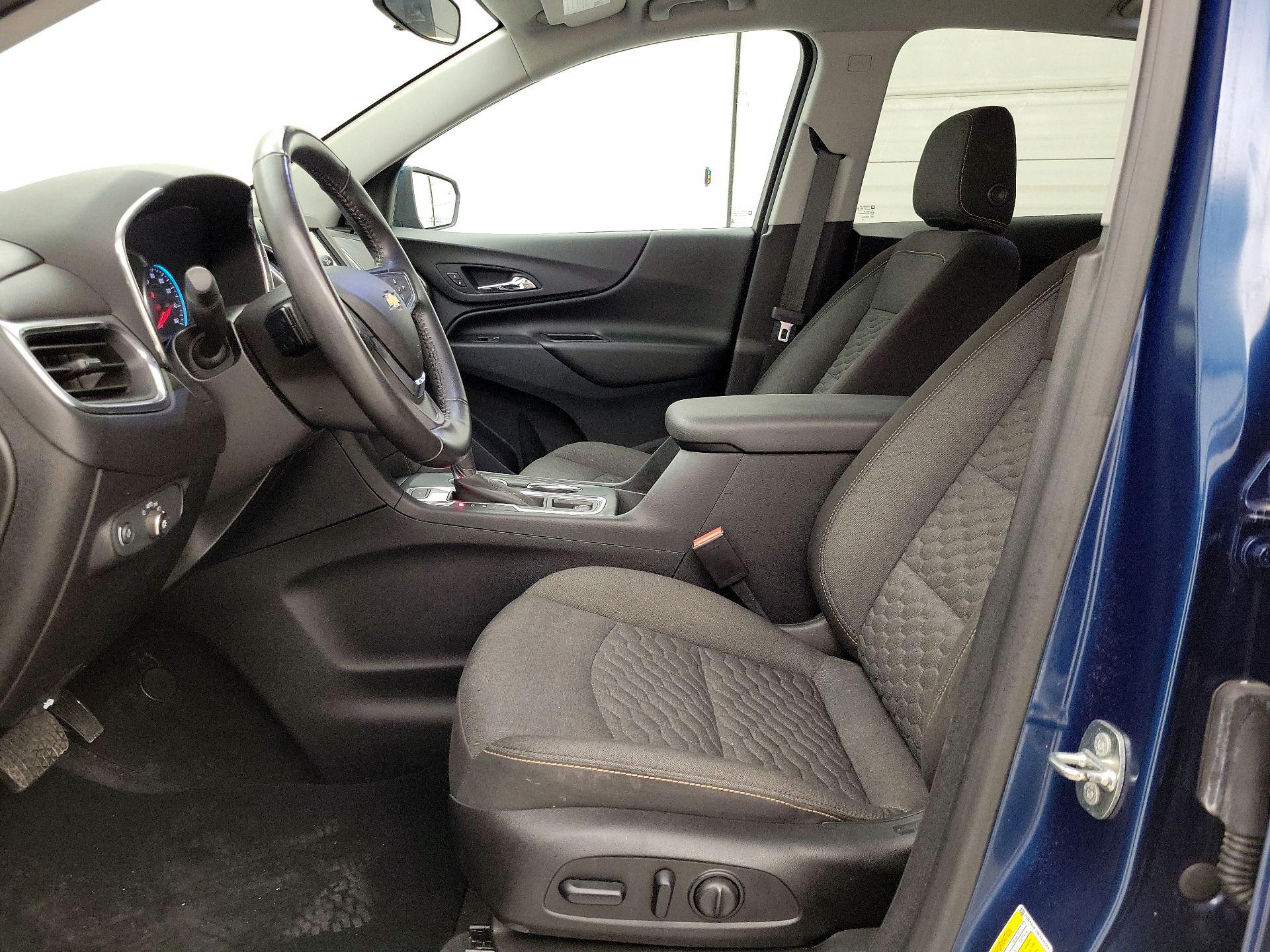 Thumbnail: 2019 Chevrolet Equinox - 11