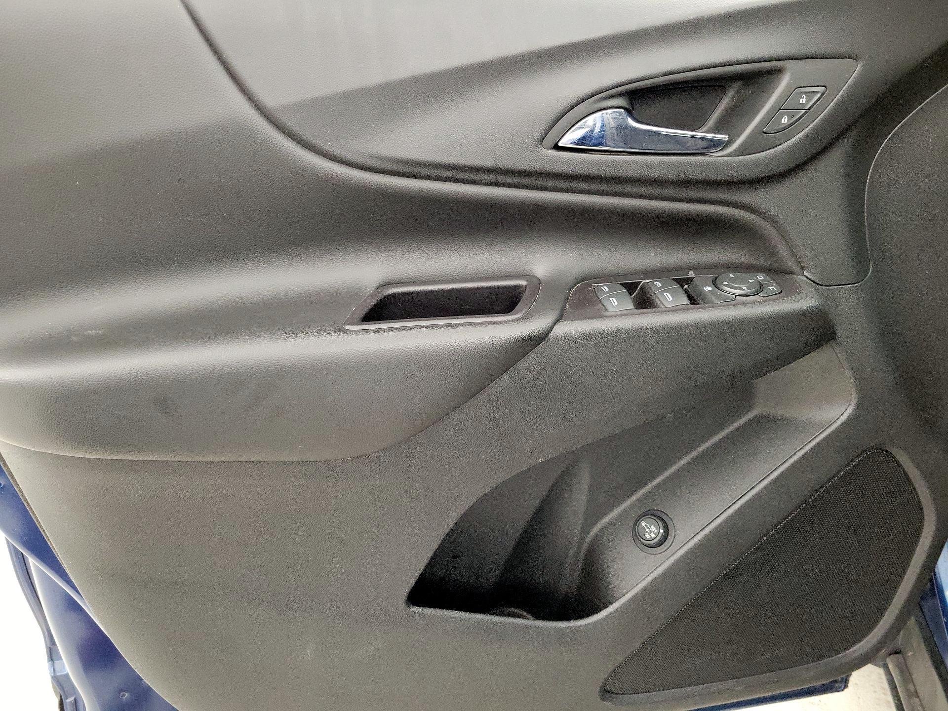 Thumbnail: 2019 Chevrolet Equinox - 12