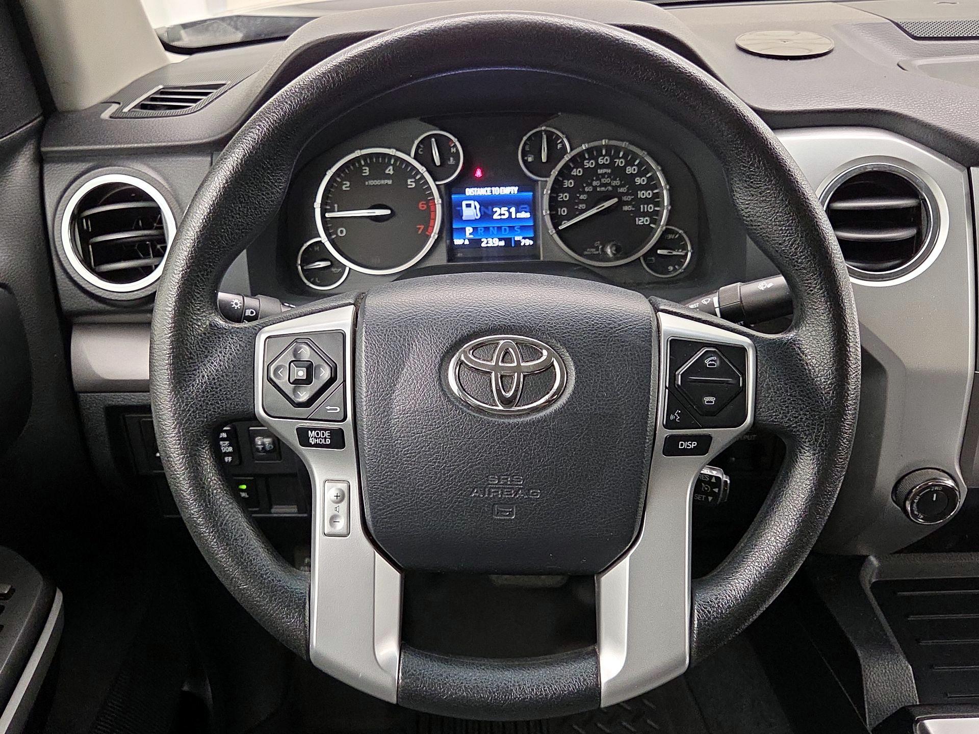 Thumbnail: 2017 Toyota Tundra - 10
