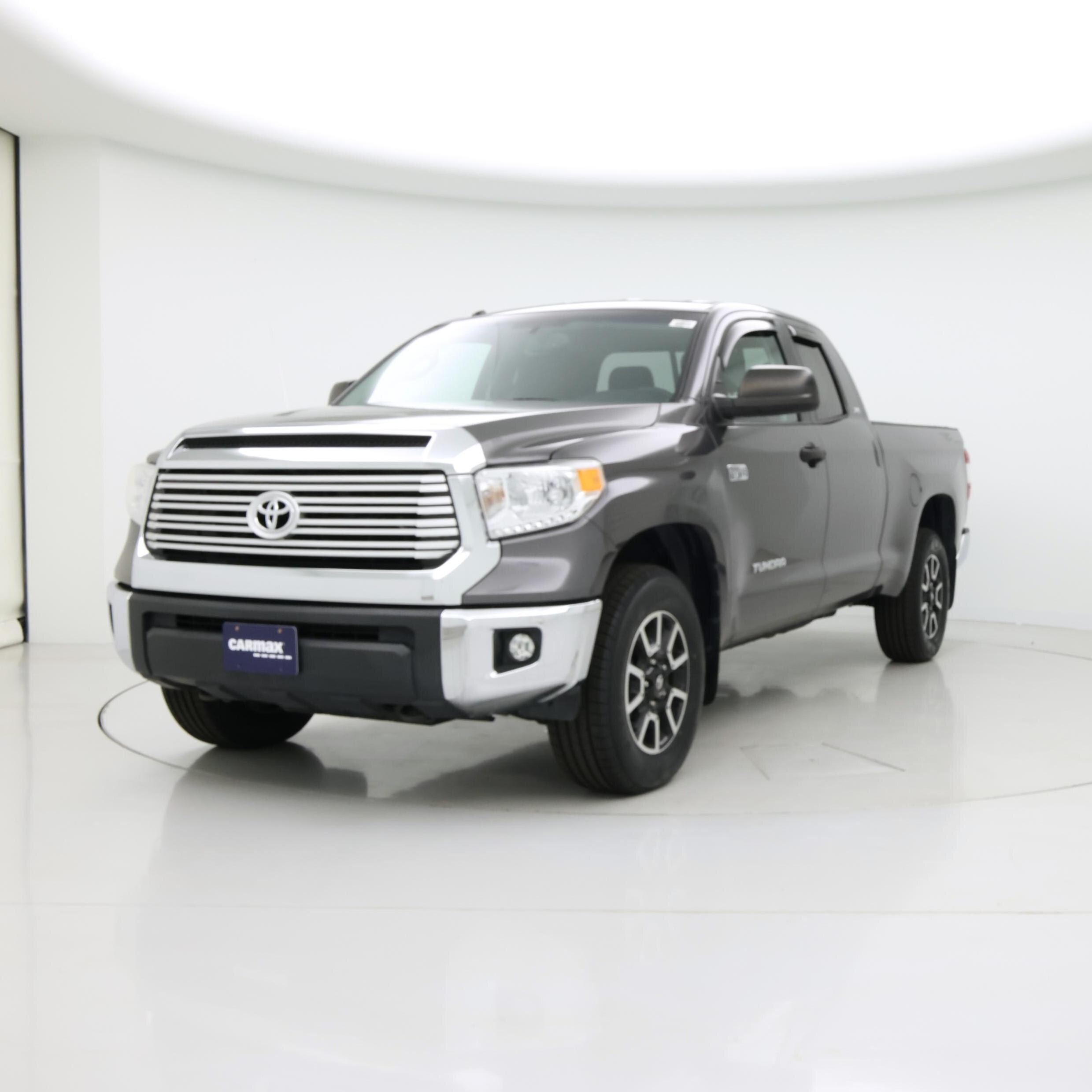 Thumbnail: 2017 Toyota Tundra - 4