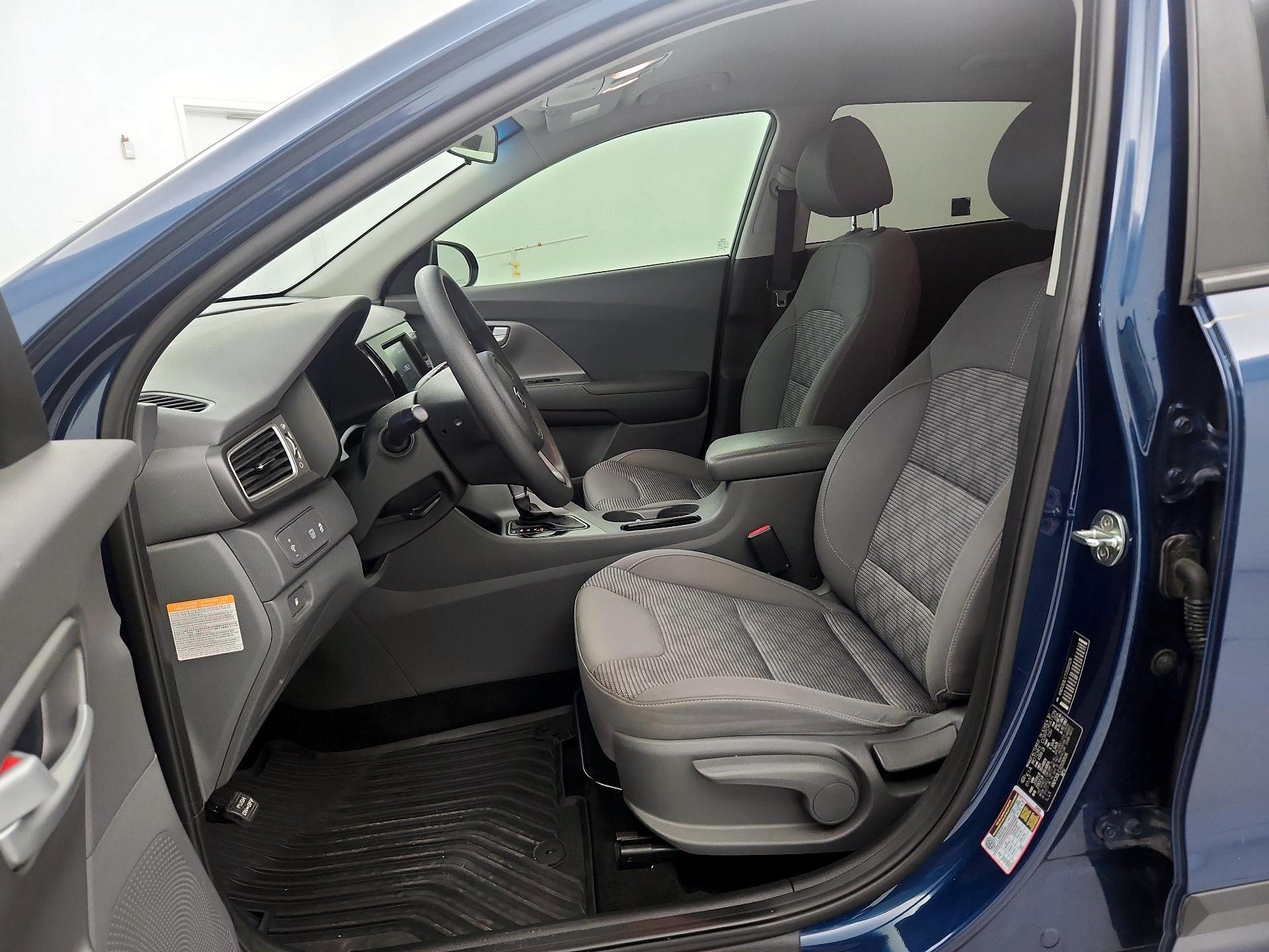 Thumbnail: 2018 Kia Niro - 11