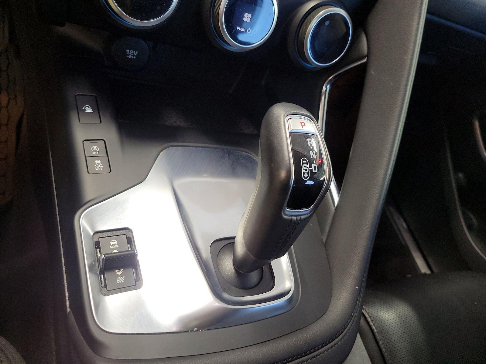 2019 Jaguar E-PACE SE - Photo 19