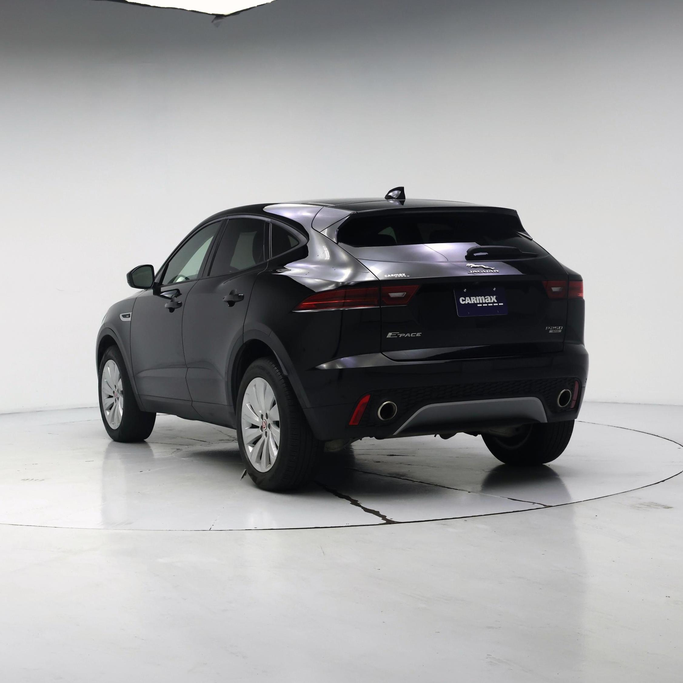 Thumbnail: 2019 Jaguar E-Pace - 2