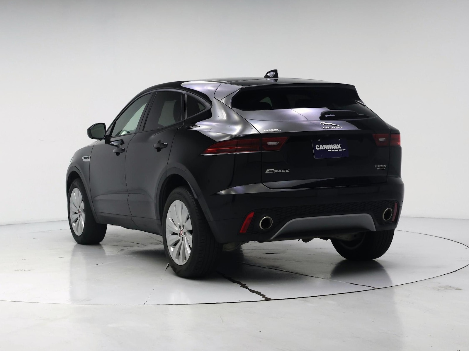 2019 Jaguar E-PACE SE - Photo 3