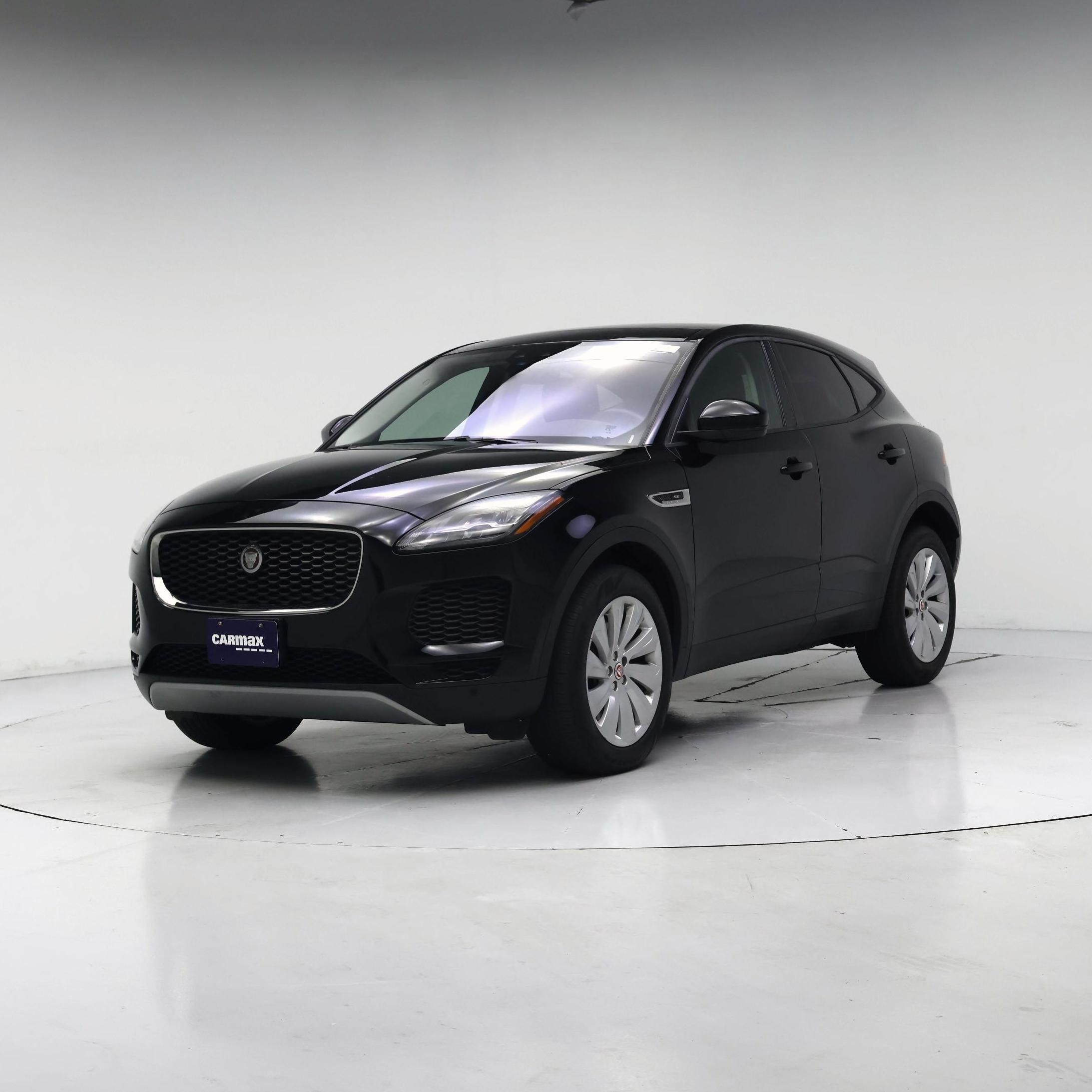 Thumbnail: 2019 Jaguar E-Pace - 4
